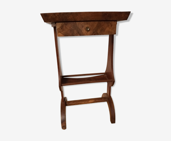 Table d appoint en noyer