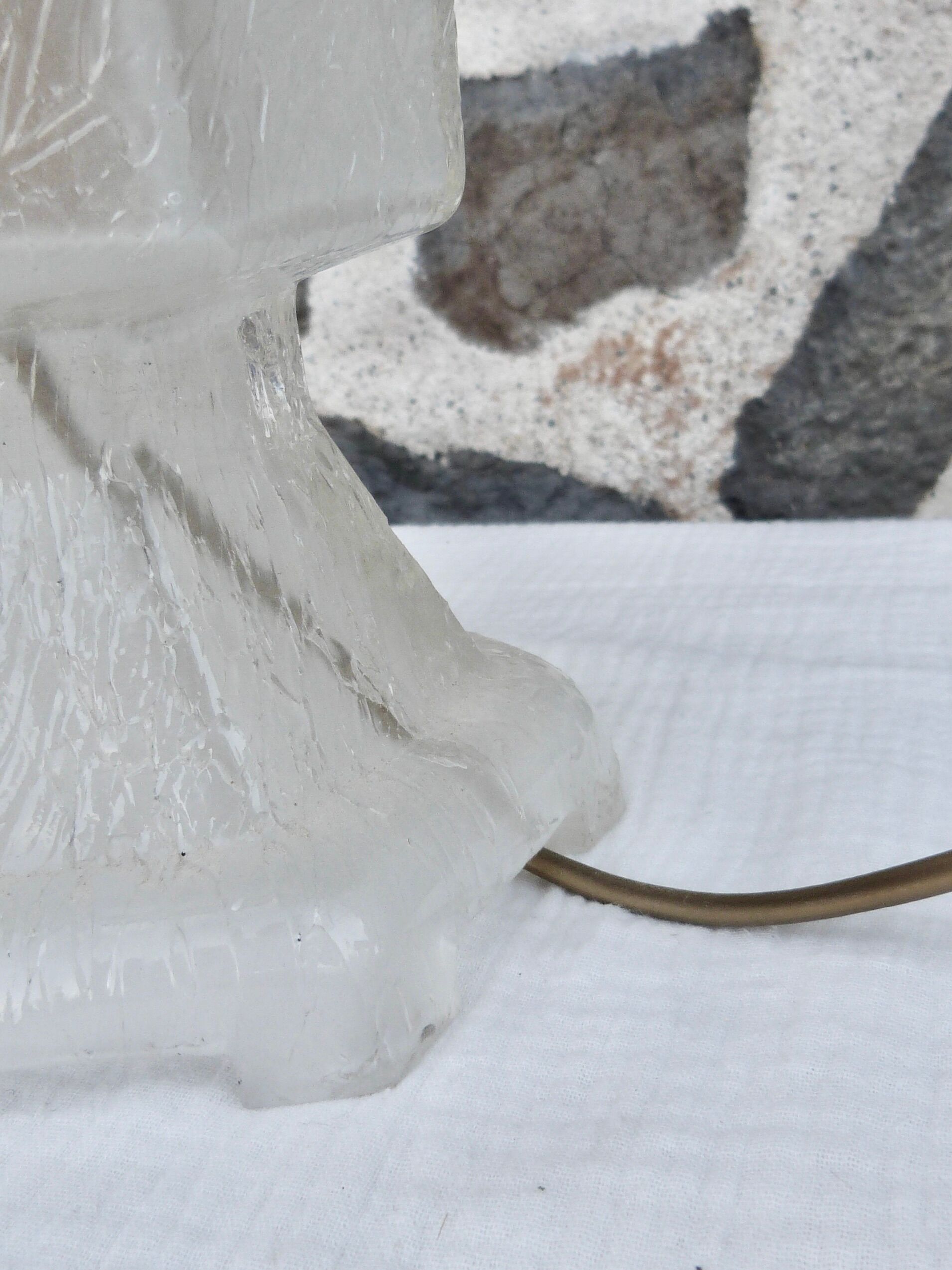 Frosted glass lamp
