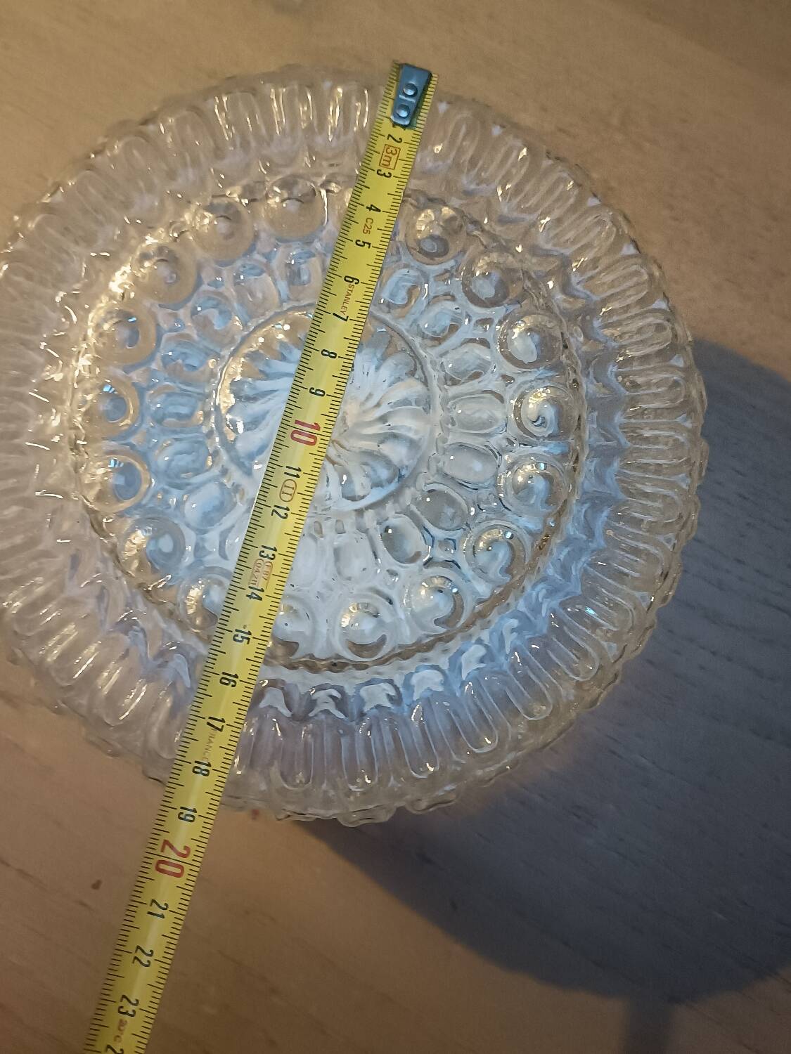 Plafonnier, applique vintage en verre moulé