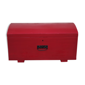 Repainted red trunk, 1960s