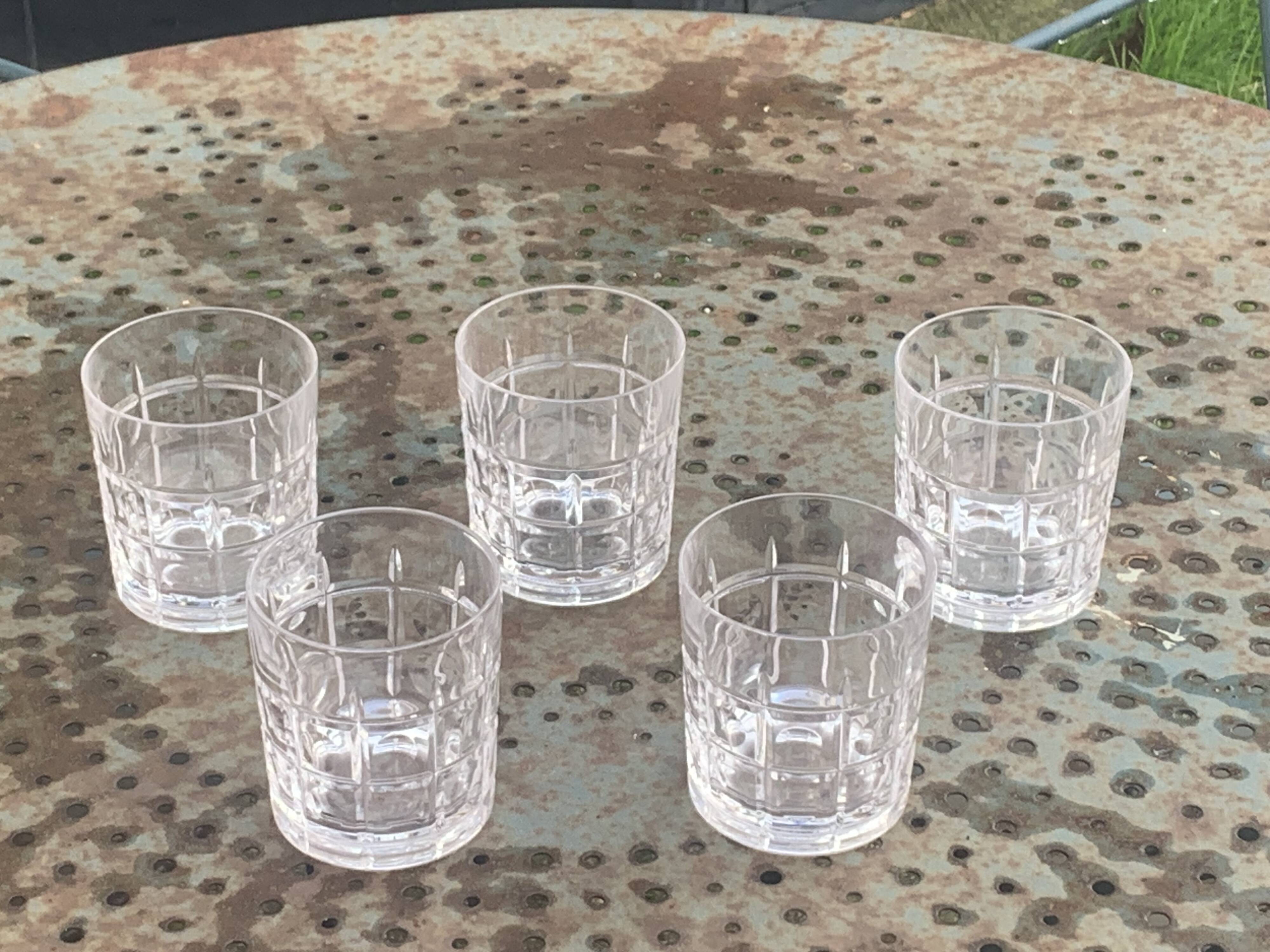 5 whisky glasses, Cristal Bayel stamps, transparent crystal with patterns