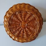 Woven wicker basket