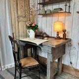Ancien meuble établi