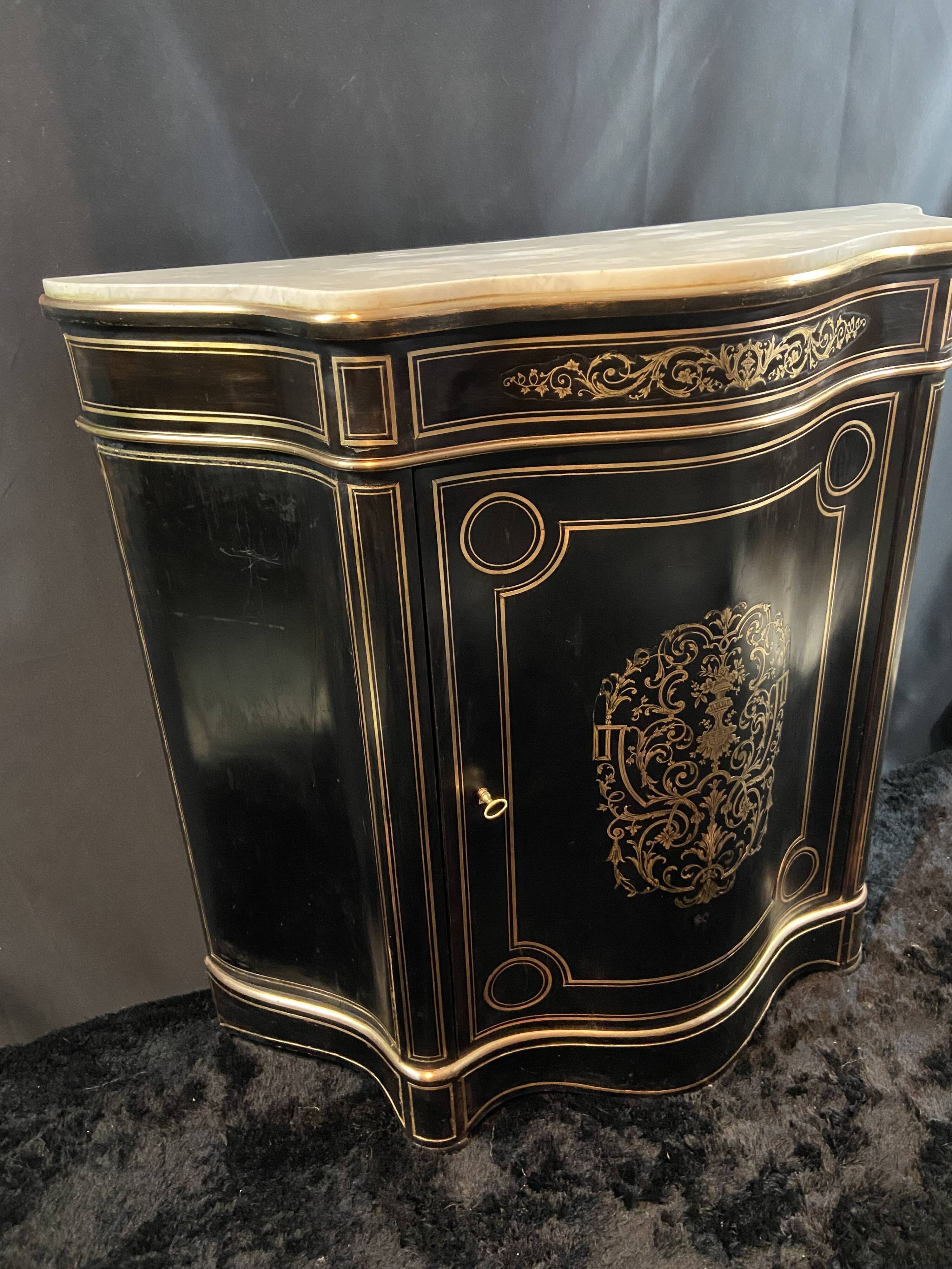 Boulle Napoleon III violin-shaped sideboard at waist height