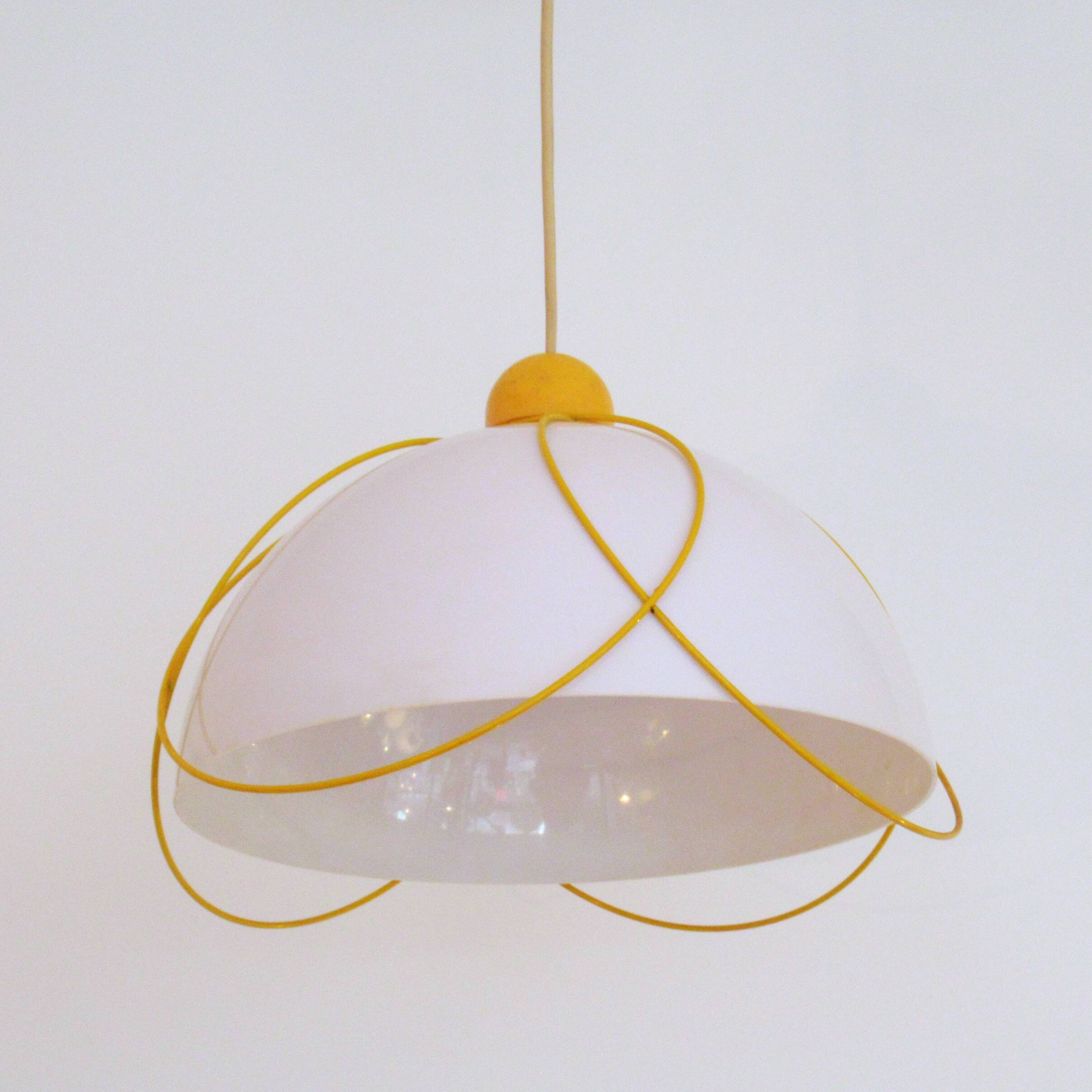 White and yellow suspension from the 1980s.