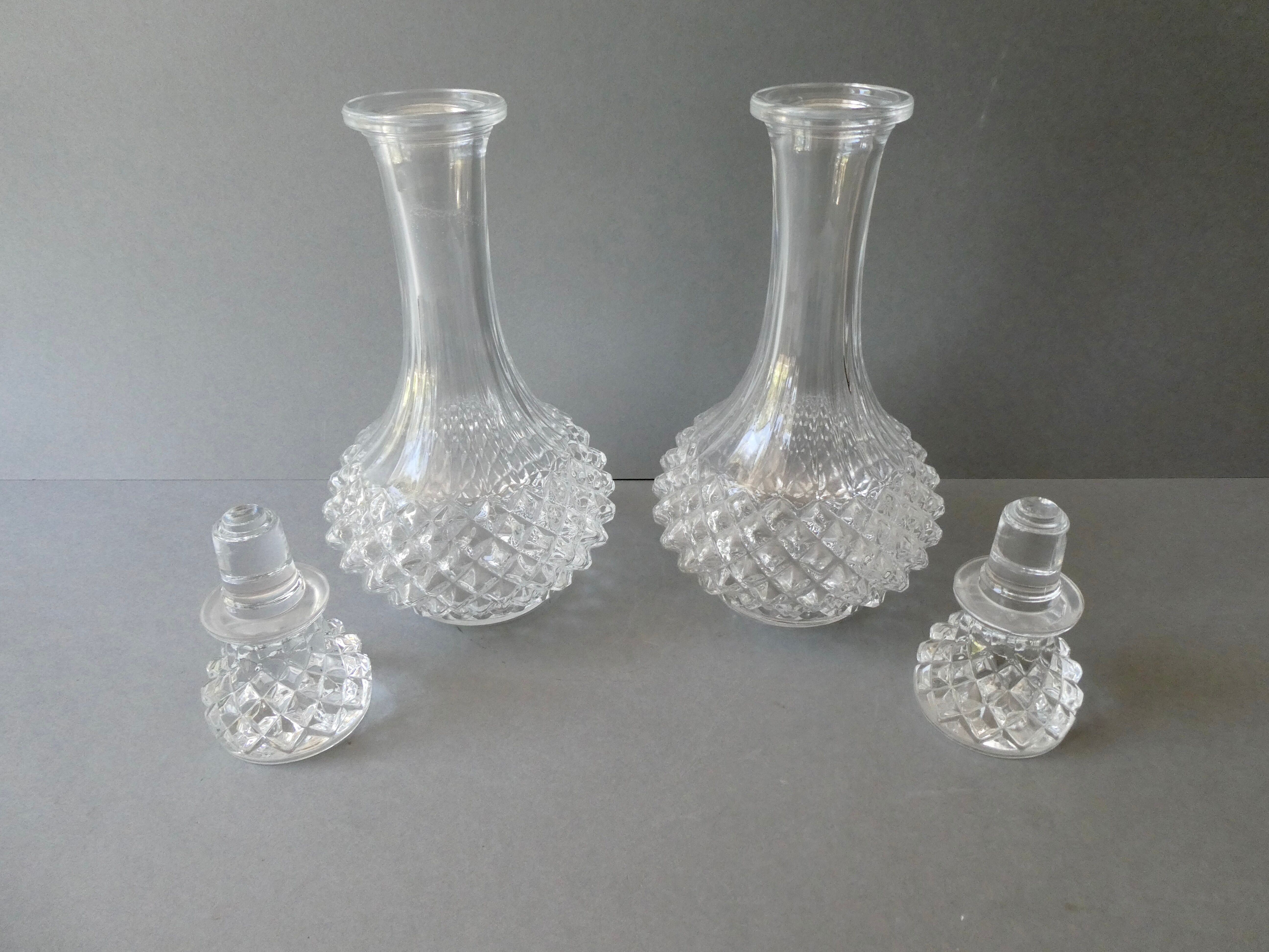 2 wine decanters, Arques crystal, Longchamp model