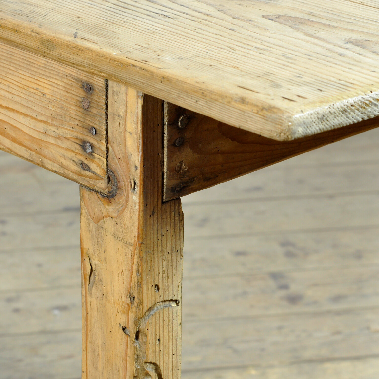 Pine hallway table, circa 1930