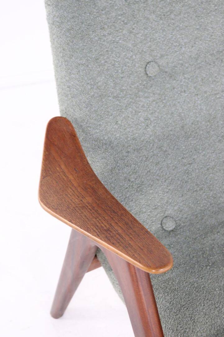 Wébé armchair ladies model by louis van teeffelen