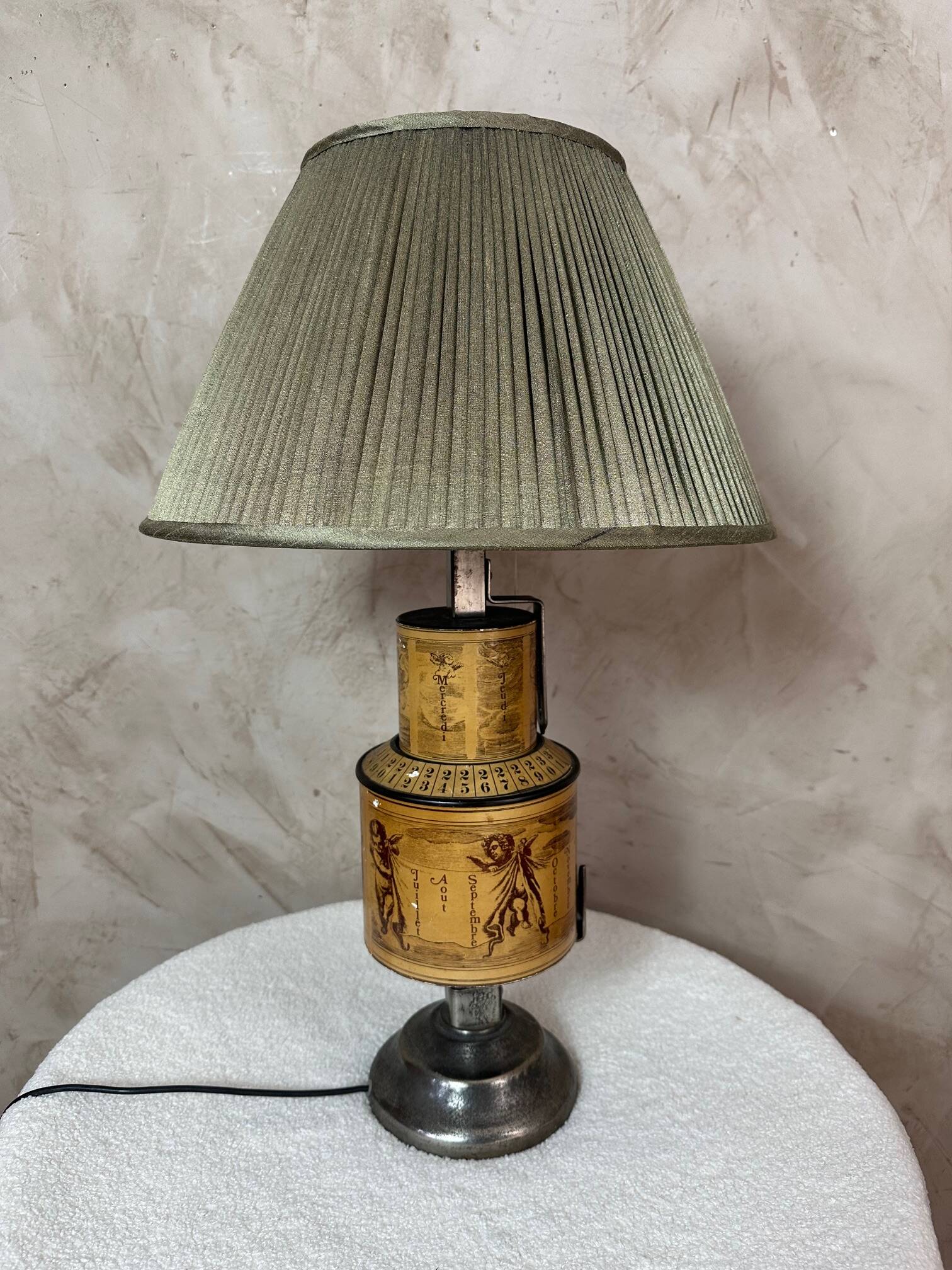 1920 Calendar Lamp