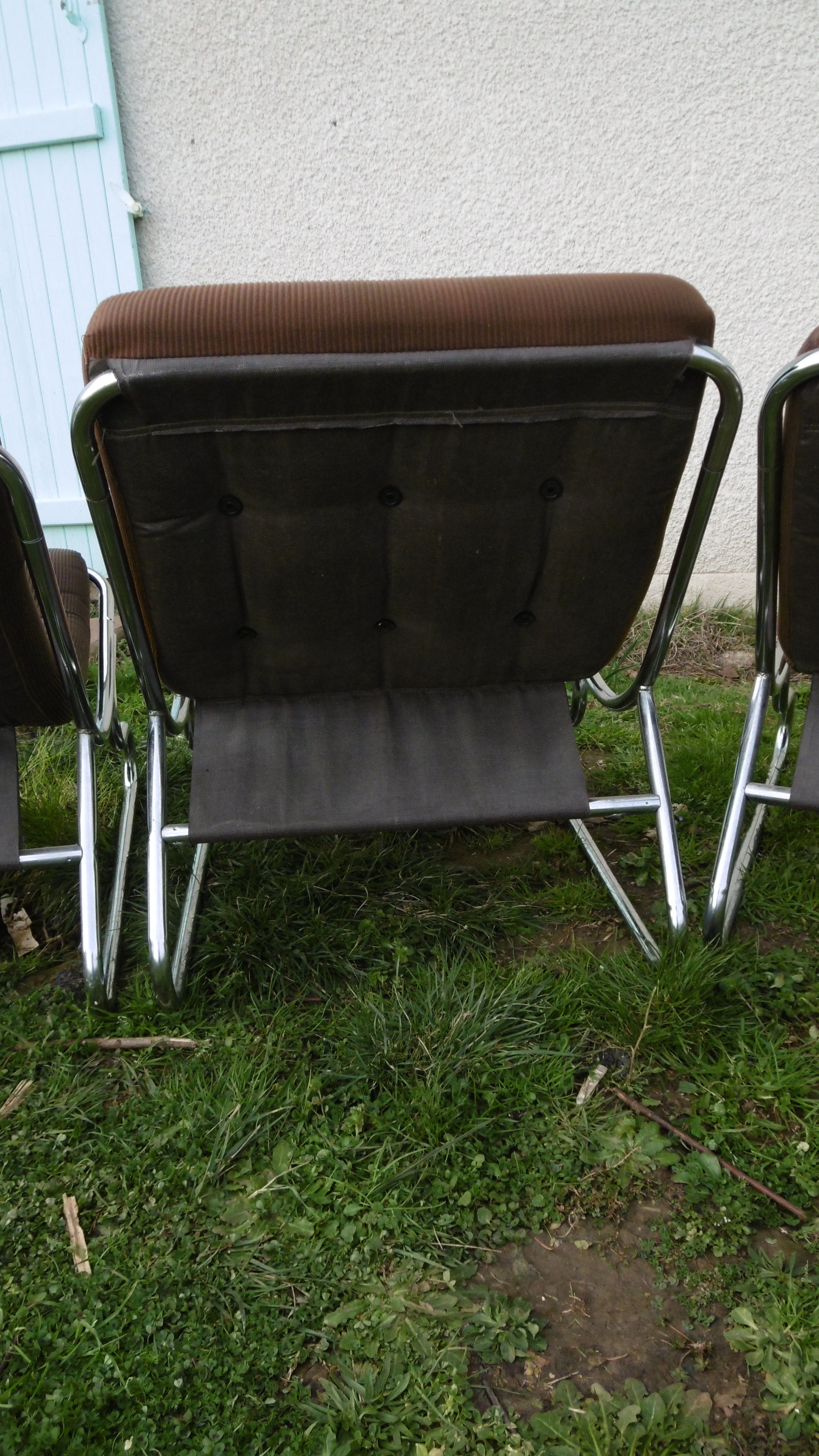 Chair tubular in Brown velvet of the 1970s