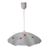 Suspension en verre opalin blanc et décor floral rouge et argenté
