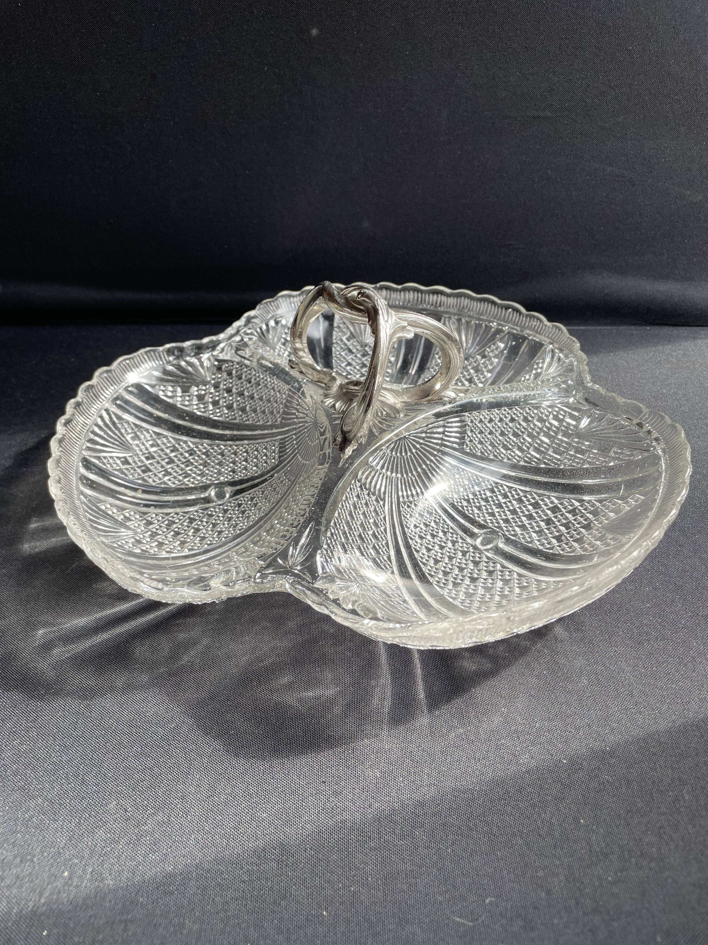 Dish called Art Nouveau beggar