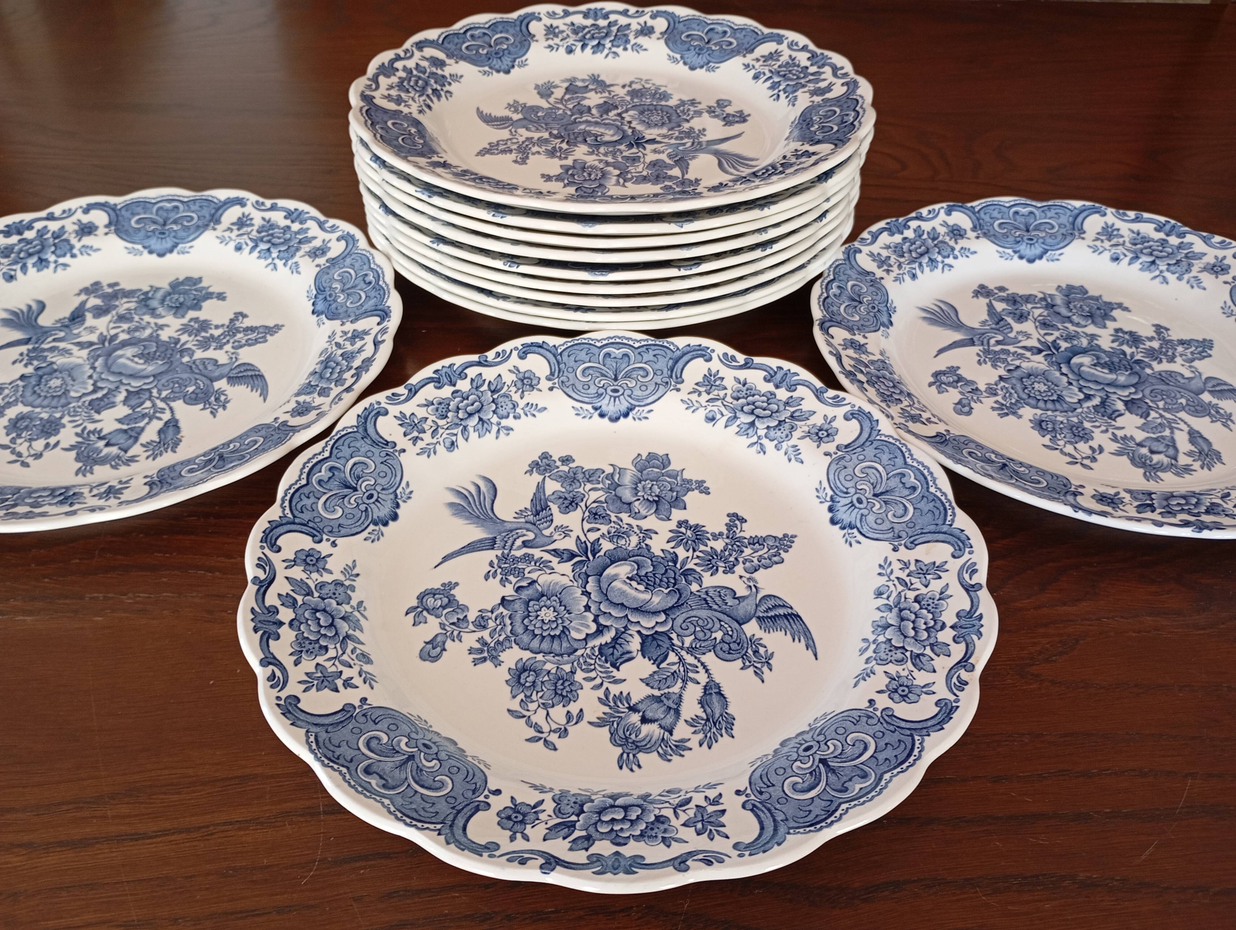 Assiettes plates anglaises Ridgway 'Windsor' bleu & blanc
