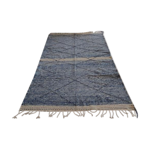 tapis berbère bleu style