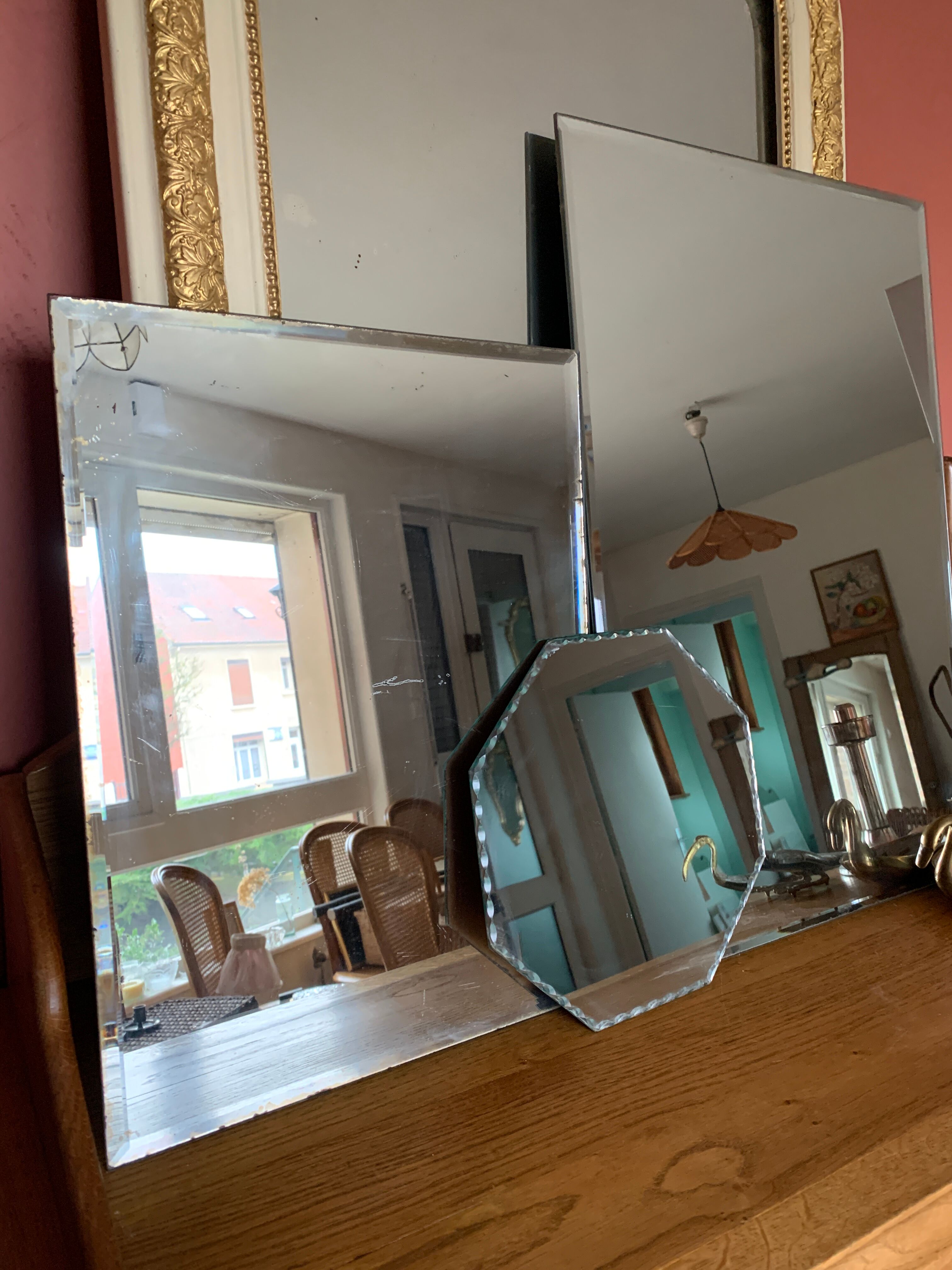 Rectangular bevelled mirror