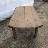 Round low folding table