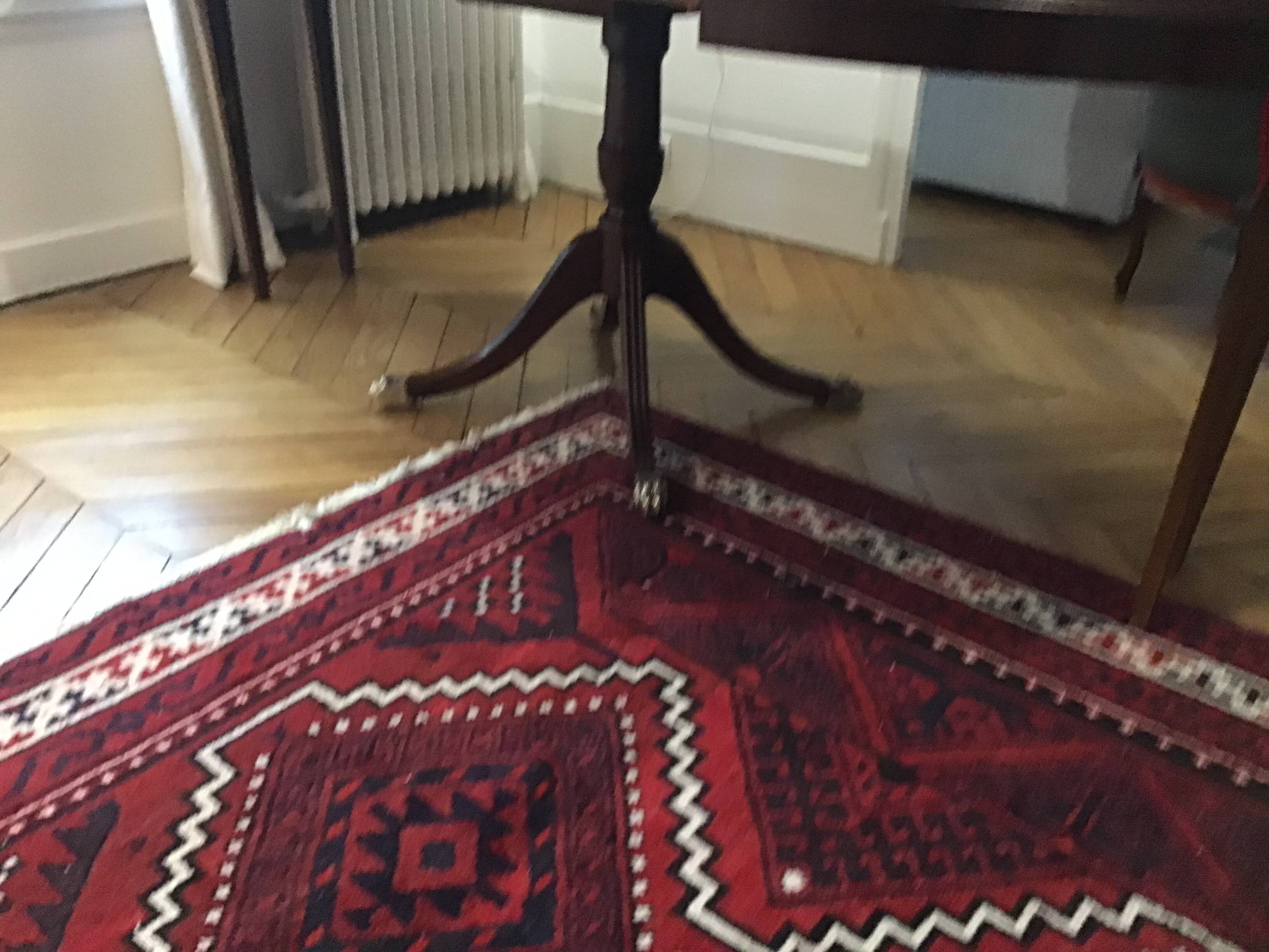 English style dining table