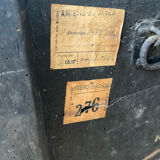 Black trunk stopover