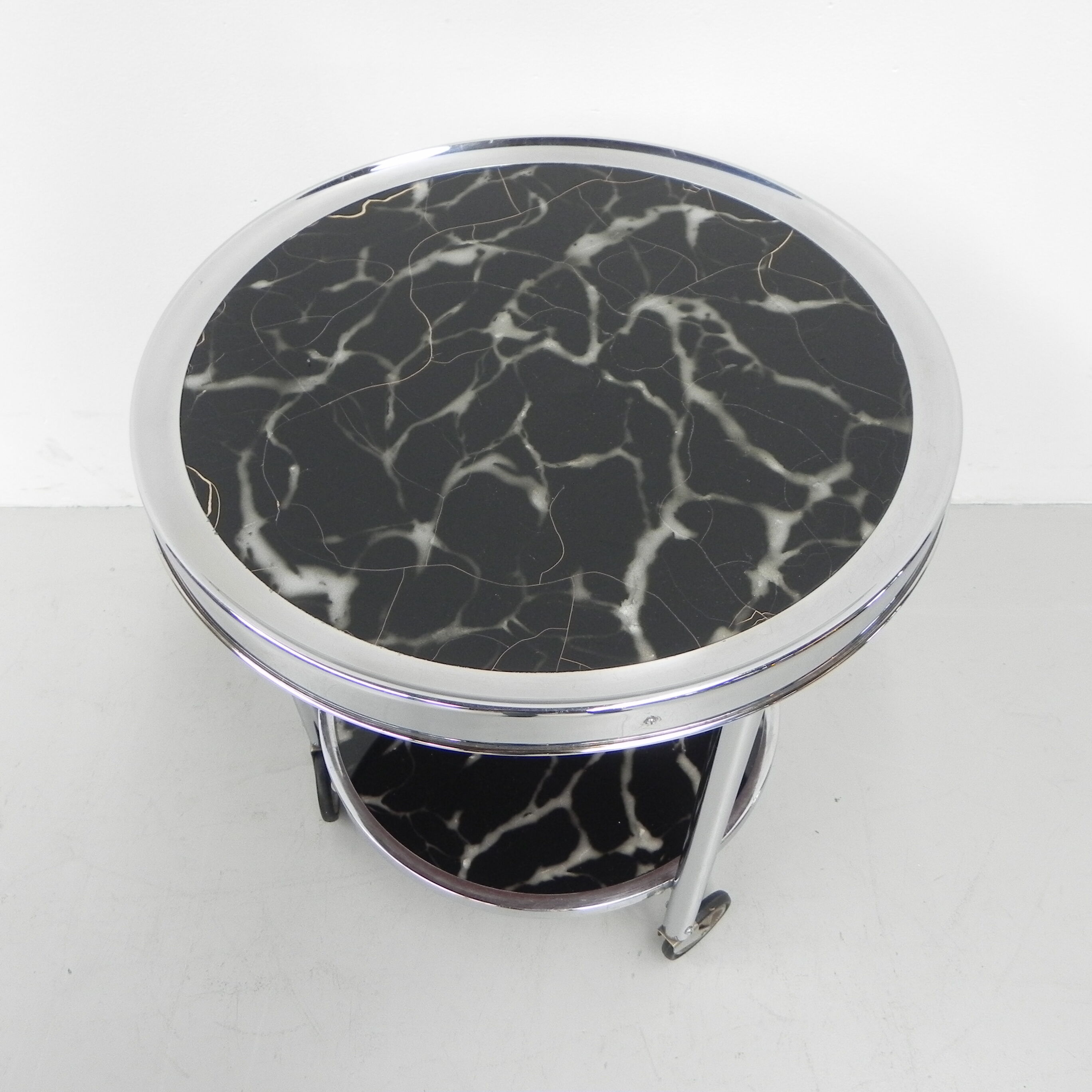 Art deco coffee table in bauhaus style with 2 glass tops and castors