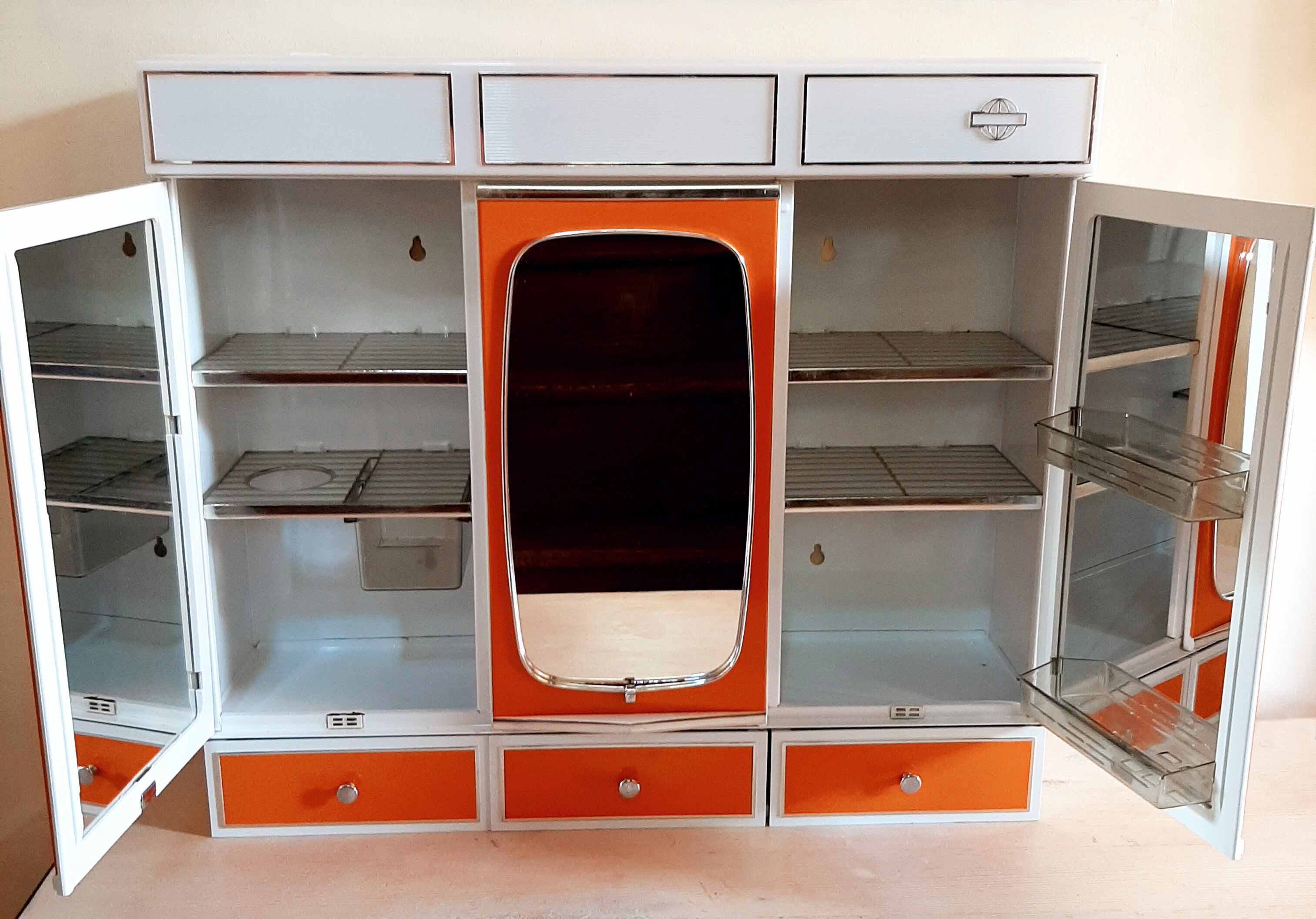 Armoire miroir de salle de bain 1970