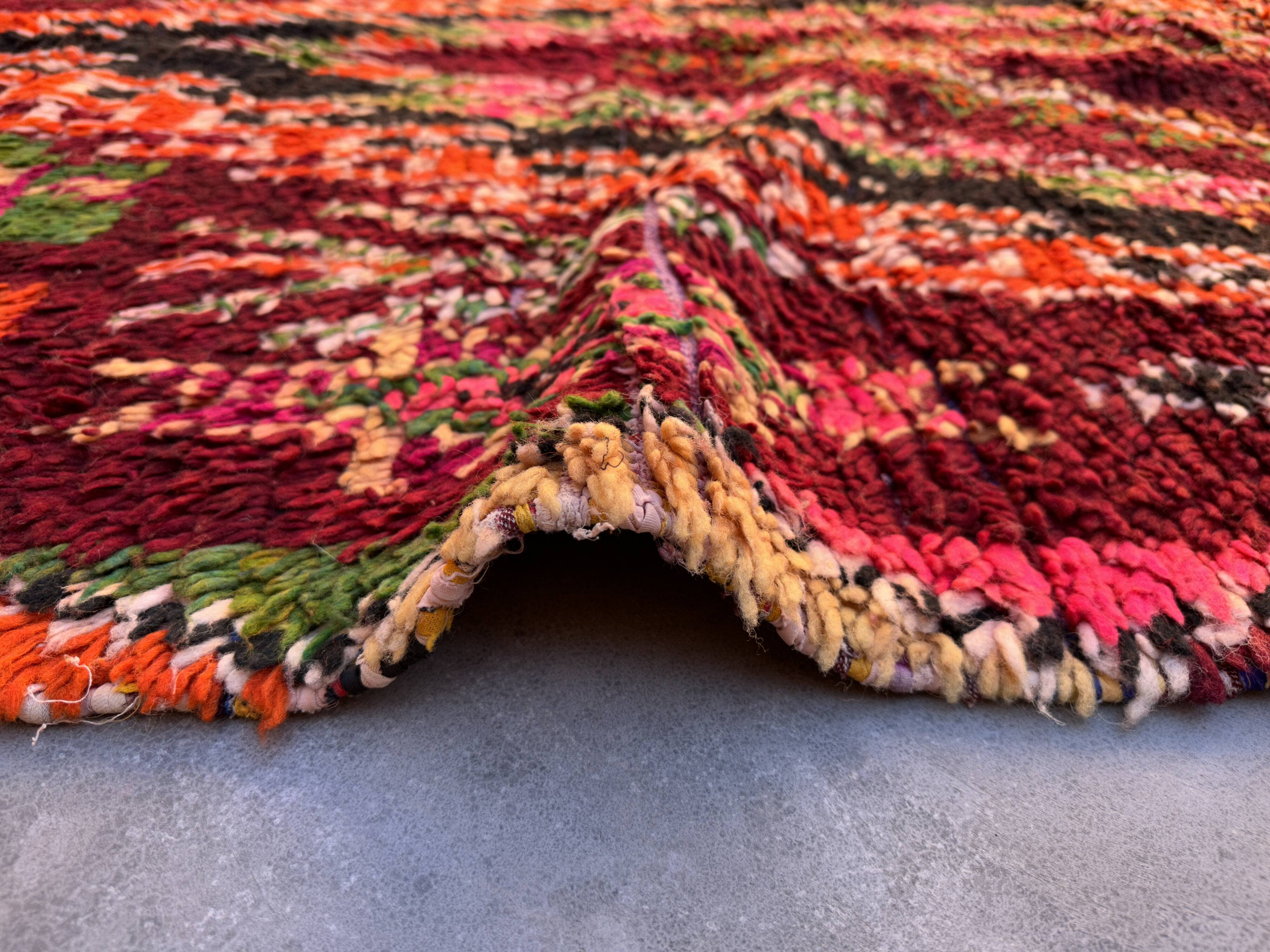 Colorful boujad Moroccan rug - 165 x 260 cm