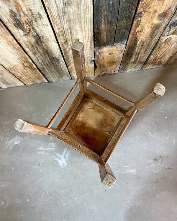Tabouret d’atelier (rénové)