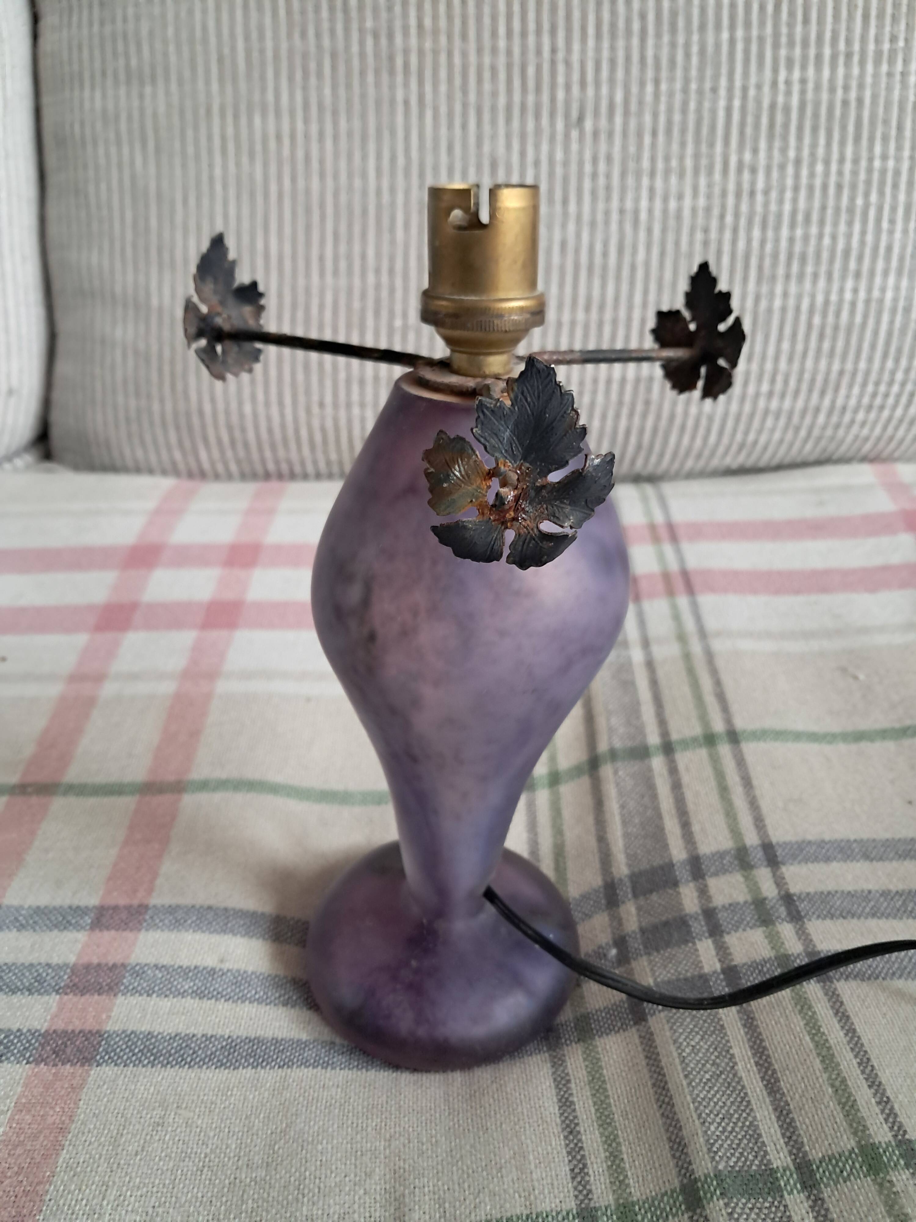 Vintage glass paste lamp