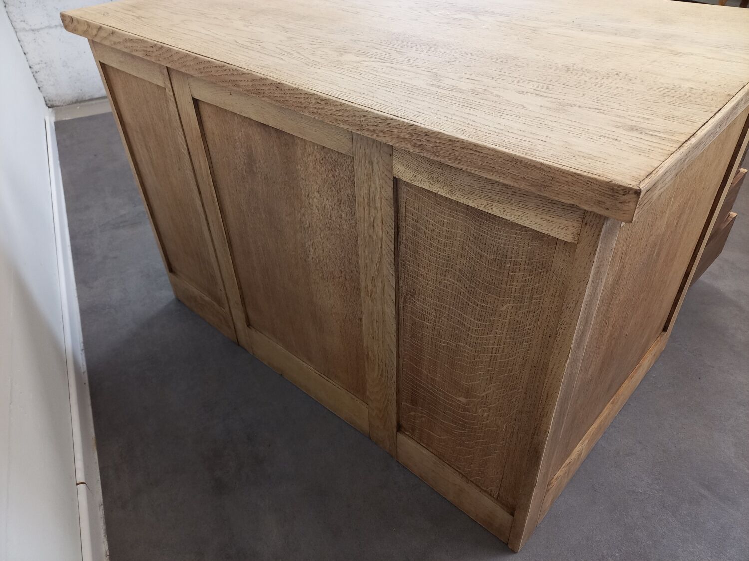 Desk with oak drawers