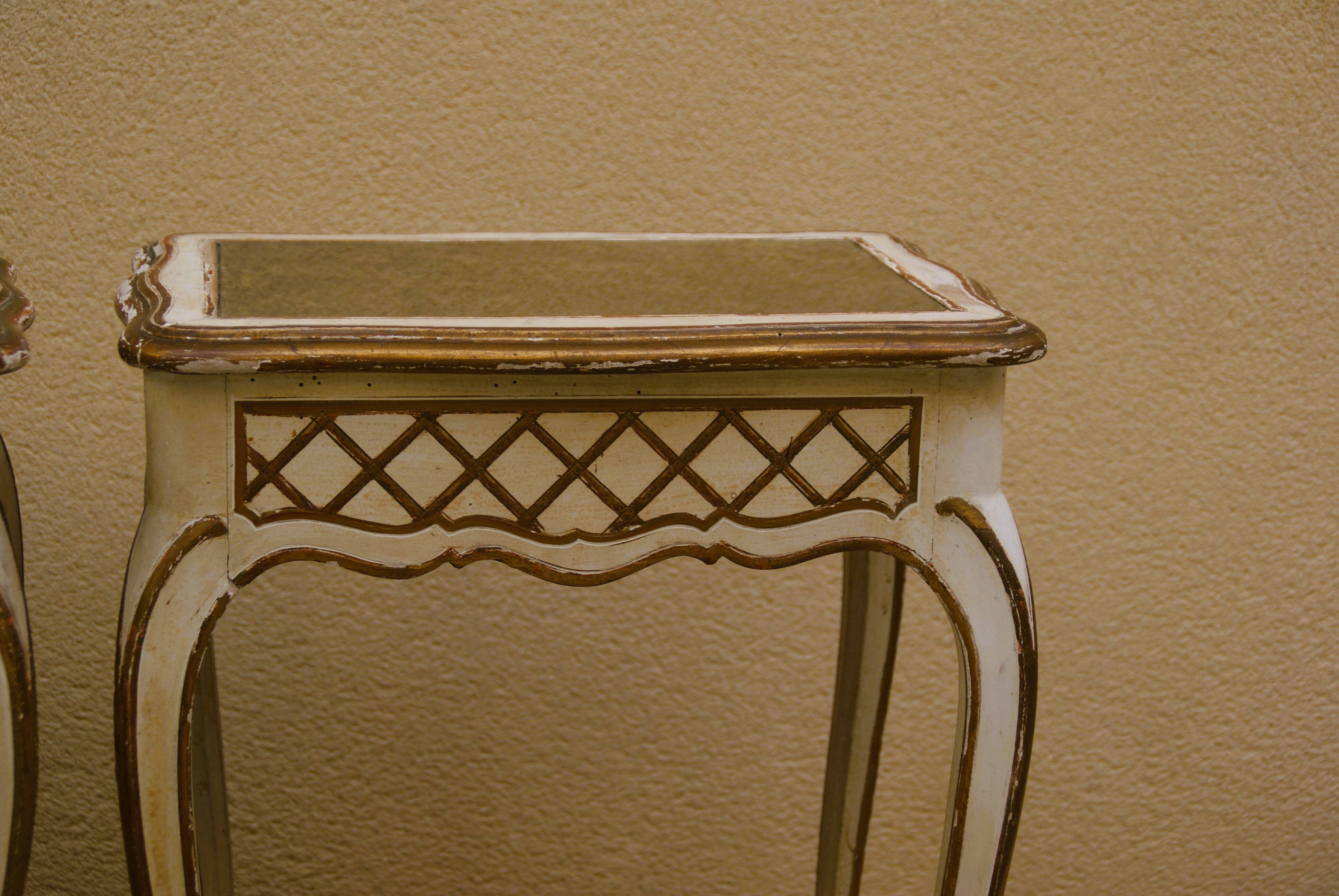 Pair of small tables 1900 in Louis xv style