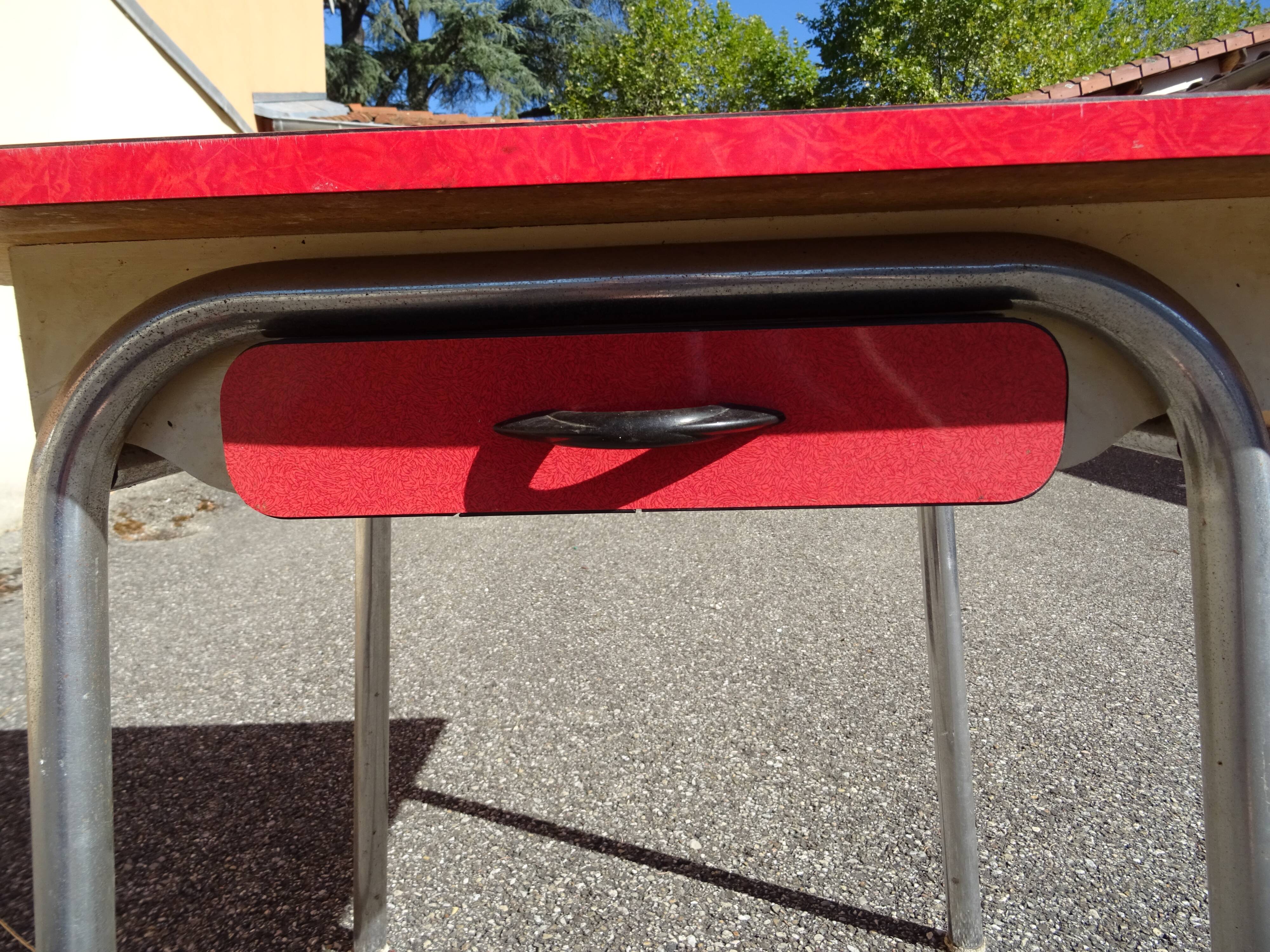 Table en formica an 60