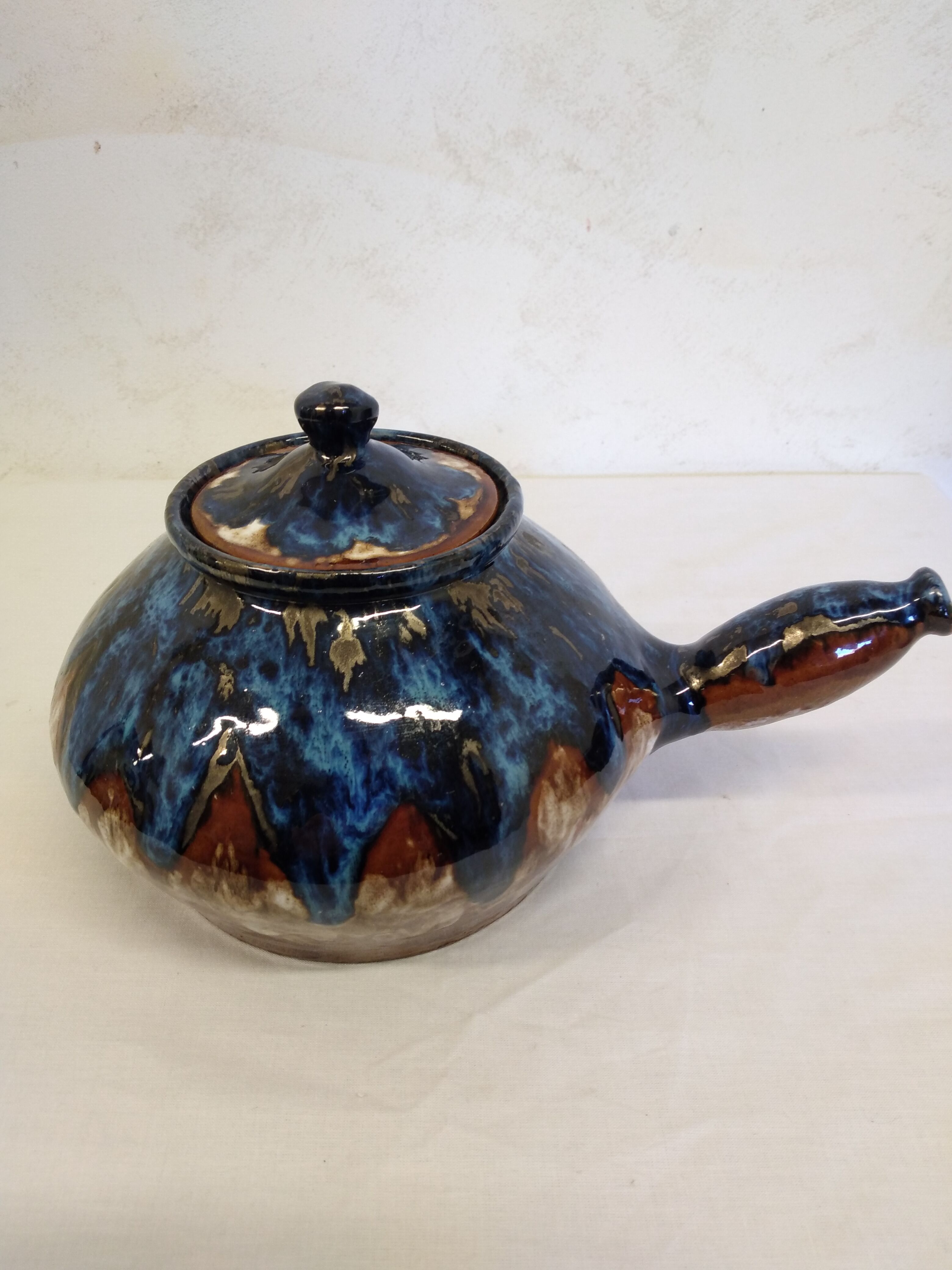 Vintage teapot signed RLM Chantier Island of Oléron