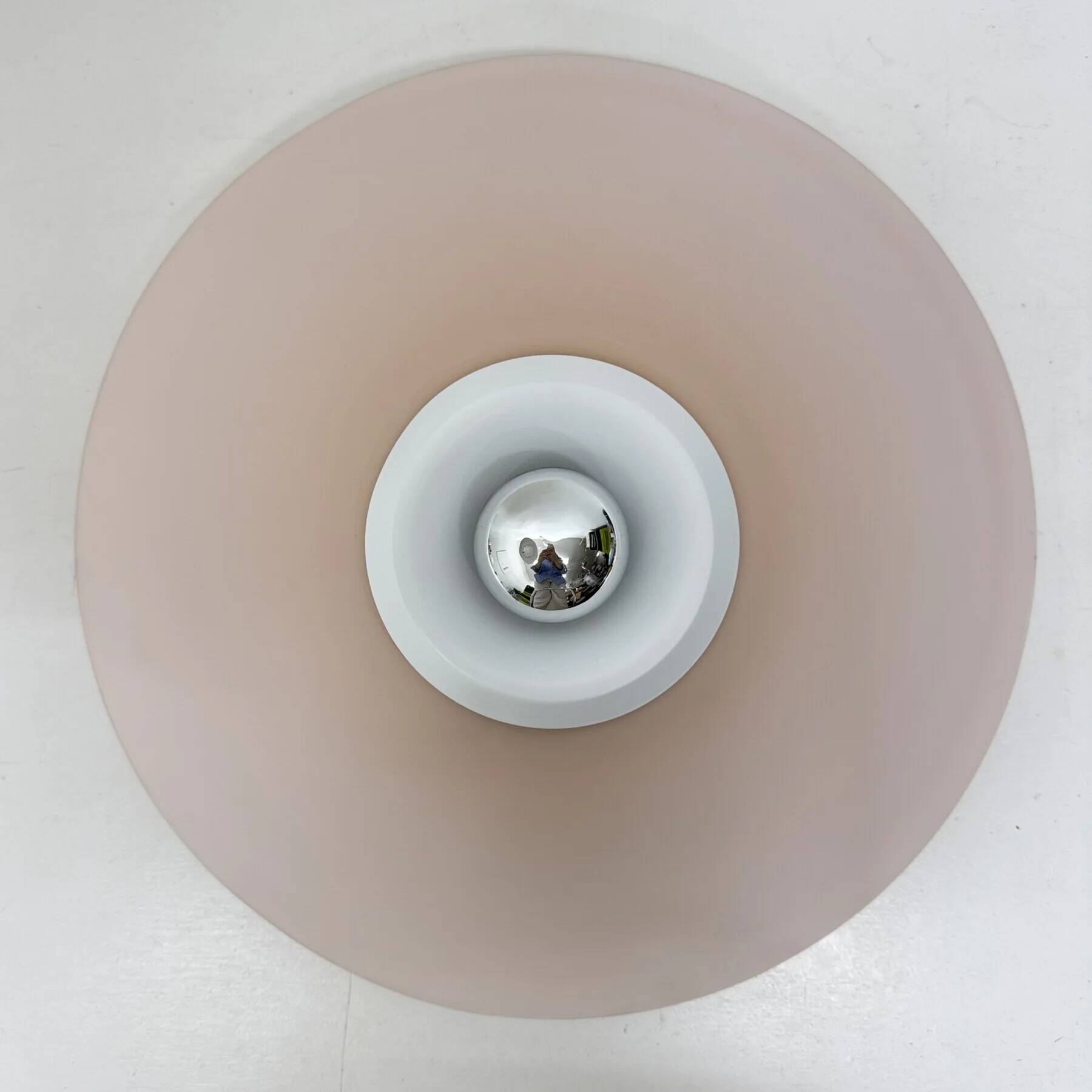 Postmodern Italian pink glass wall lamp, 1980s