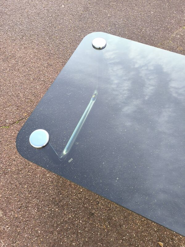 Table basse chromé et verre noir fumé space age italienne