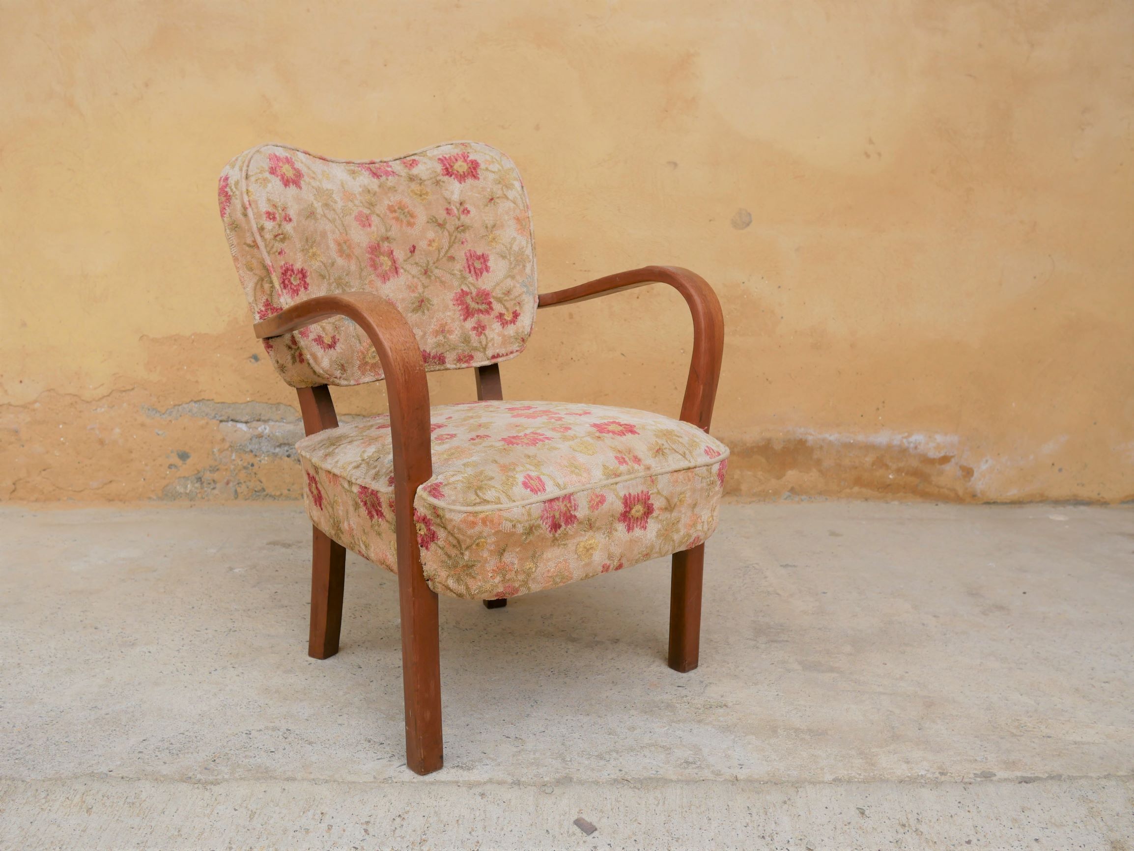 Vintage cocktail chair