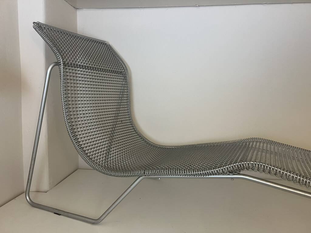 Ruffian chaise longue by Niall O'Flynn for Spectrum 1990s