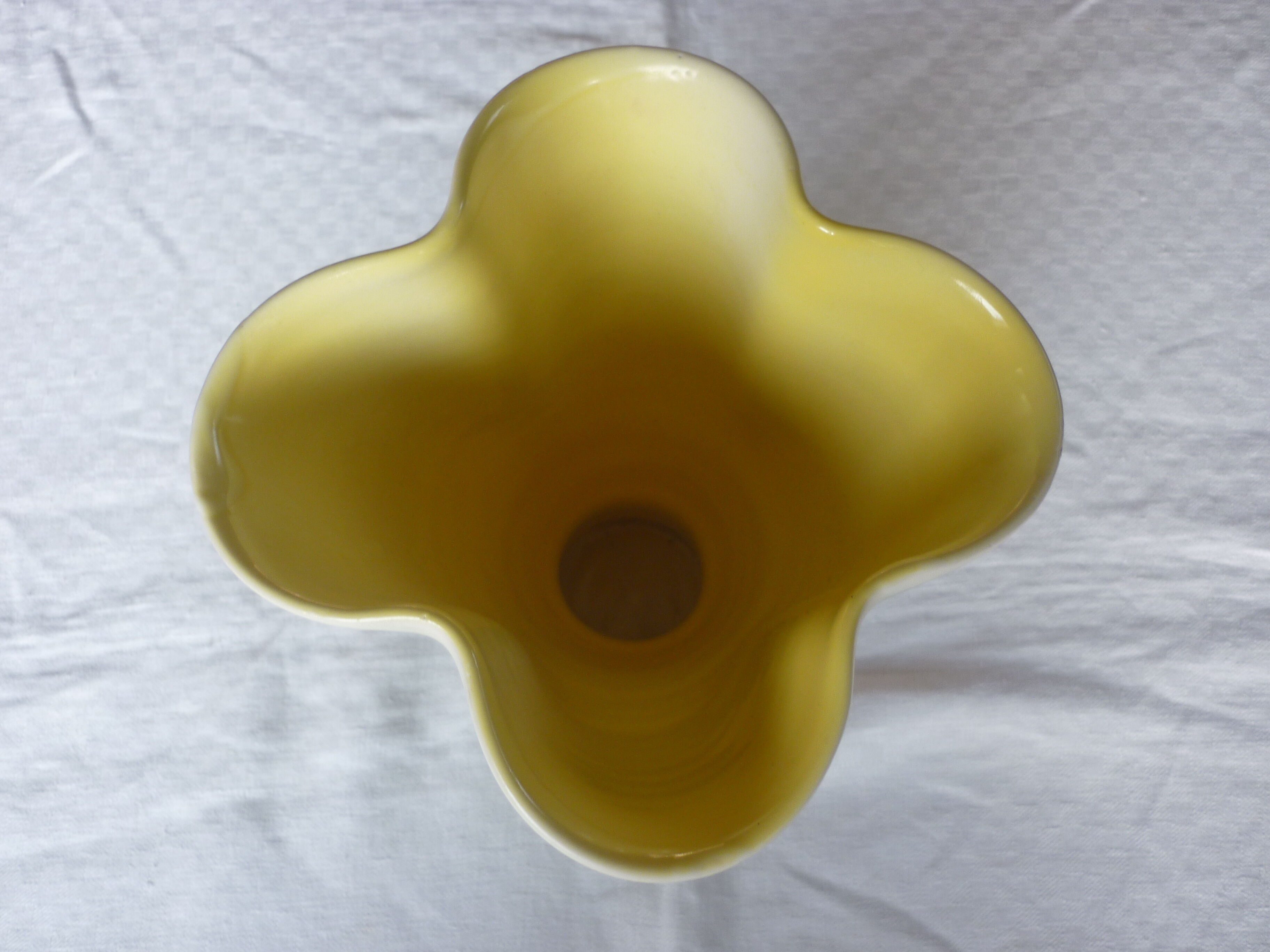 Vallauris cermal corolla vase