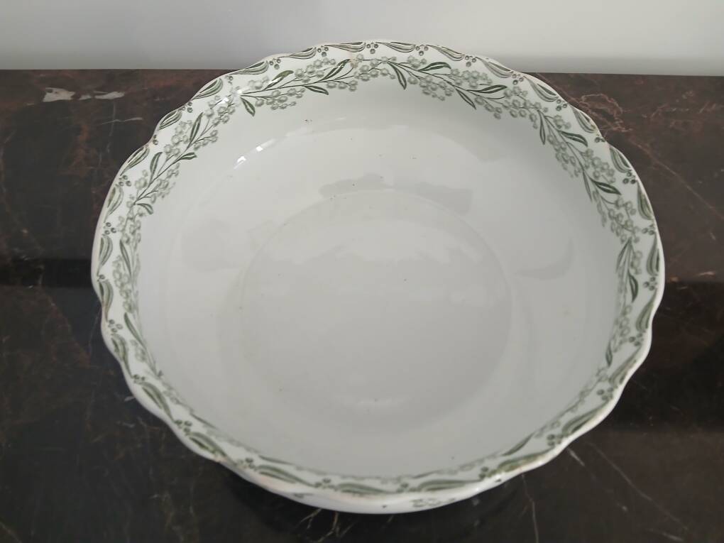 Large Saint-Amand salad bowl with mimosa decoration