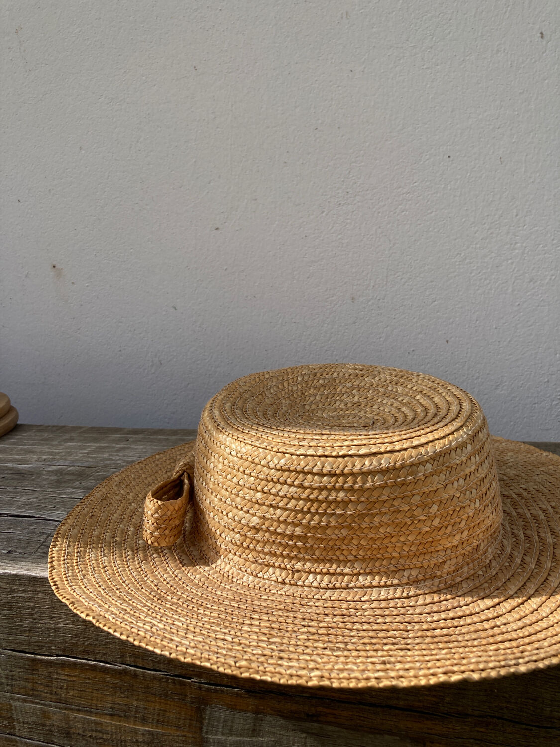 Vintage knot braided straw hat