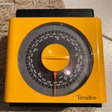 Vintage teraillon scale orange