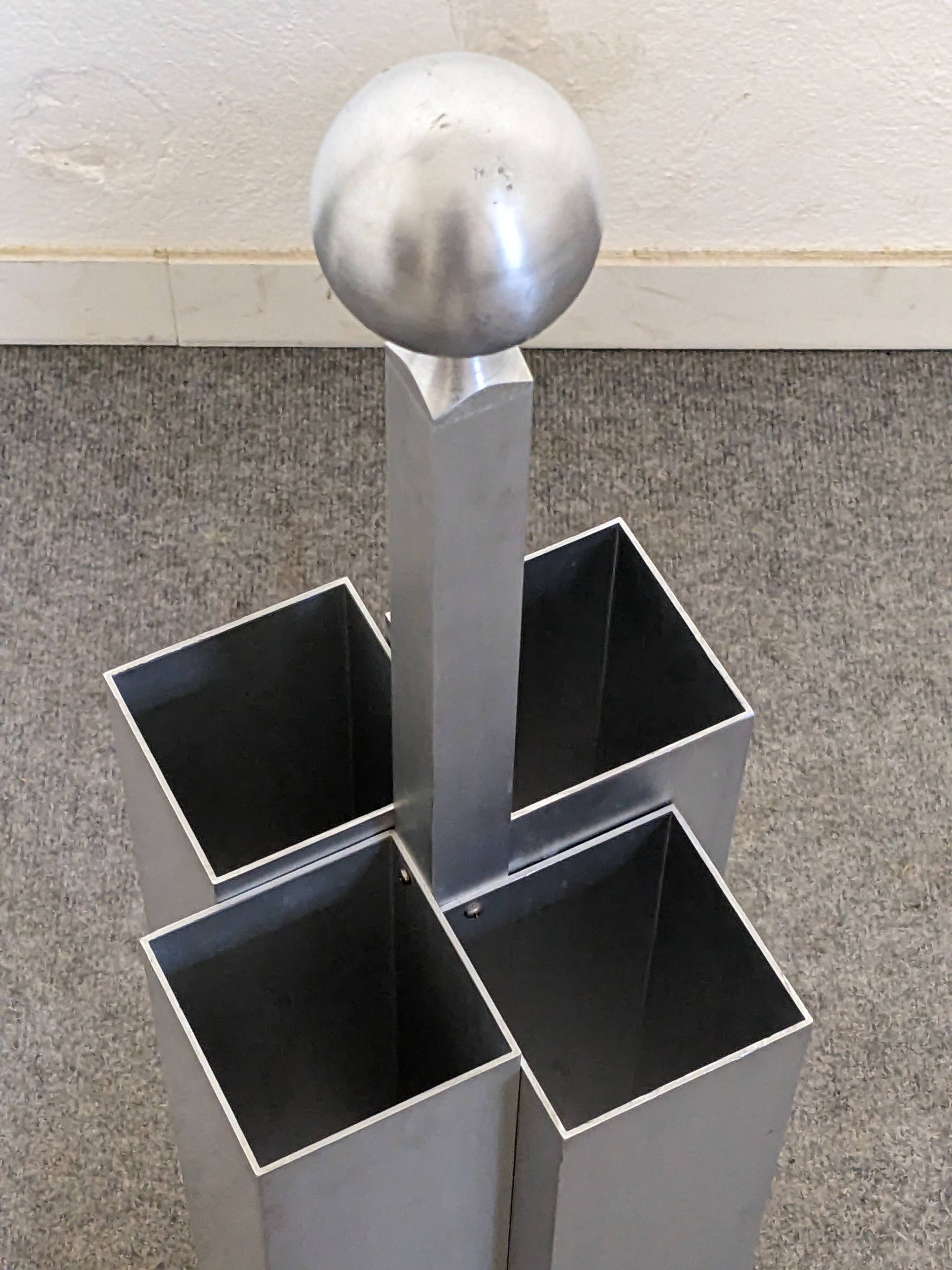 Porte-parapluie en aluminium attribué à Walter & Moretti, France vers 1970