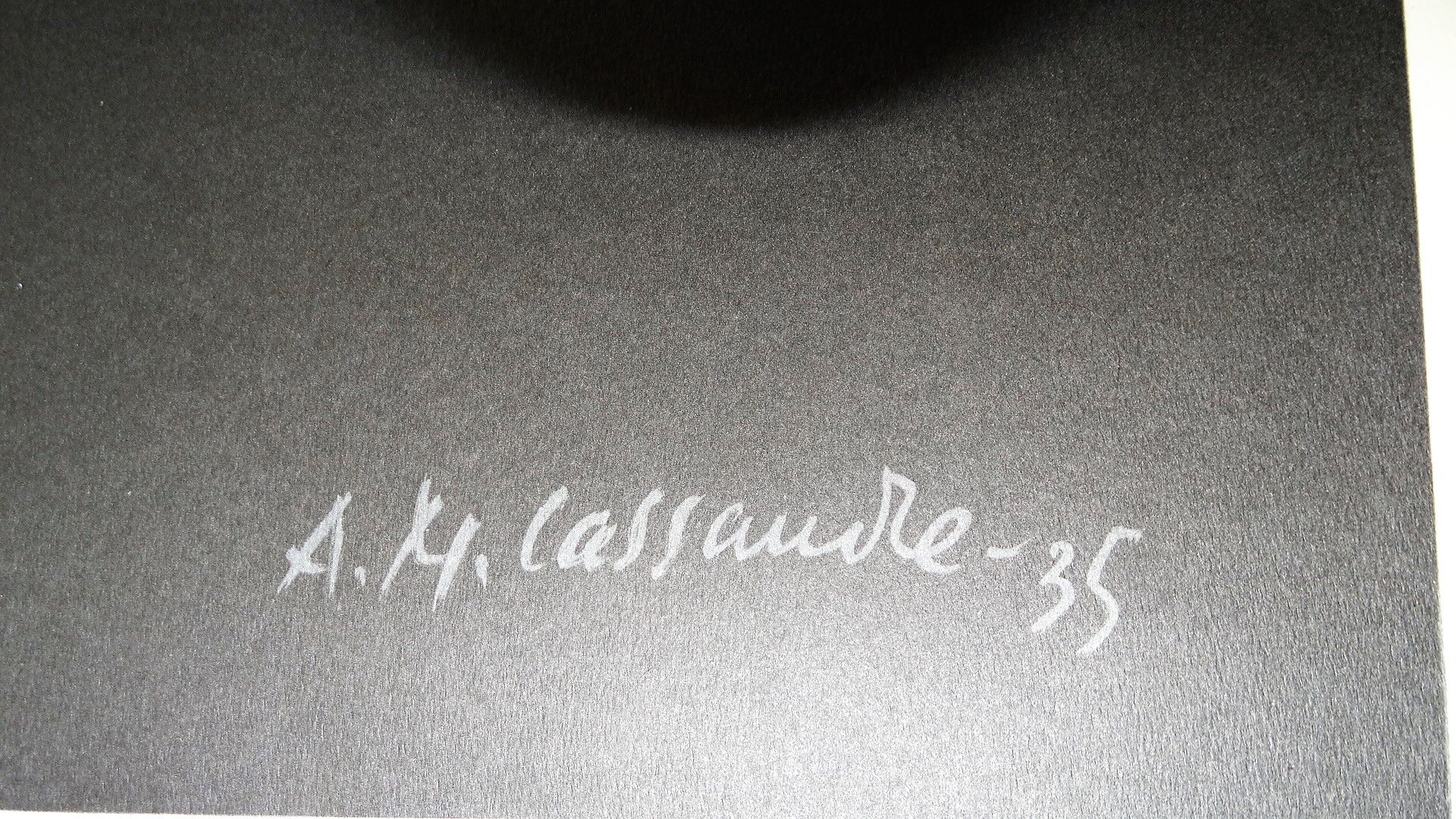 Displays Cassandra WILLI's WINE BAR