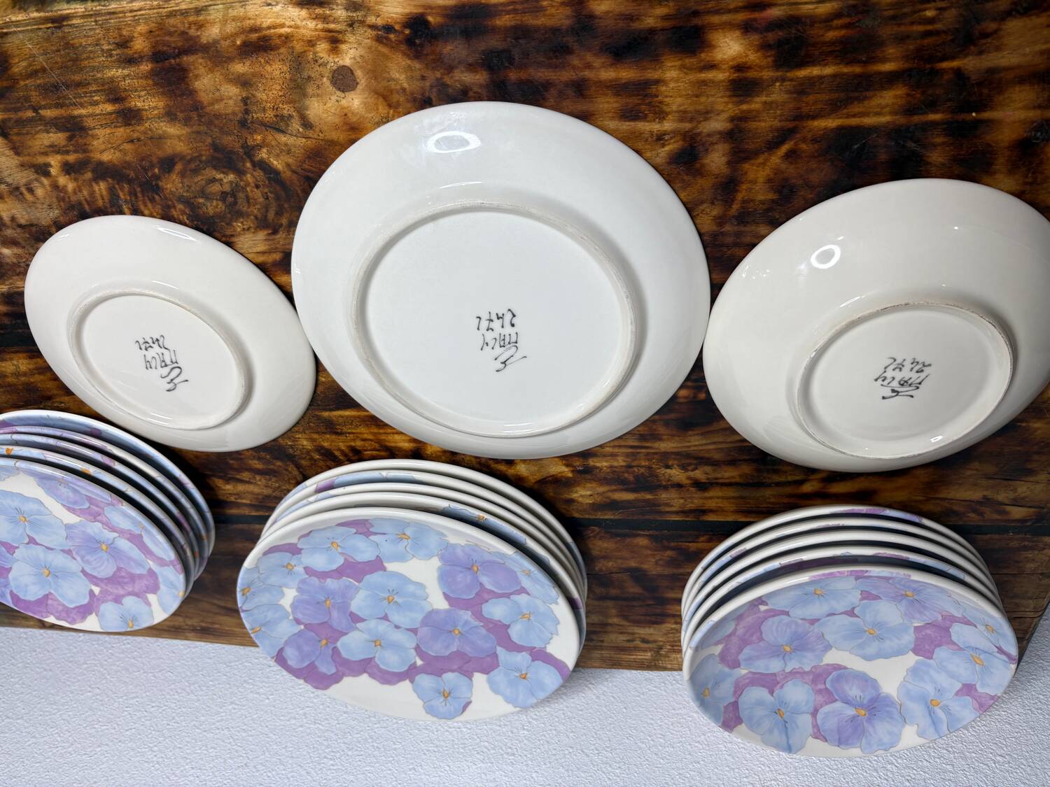 Ernestine Salerno service, Italy, 1960, 18 pieces