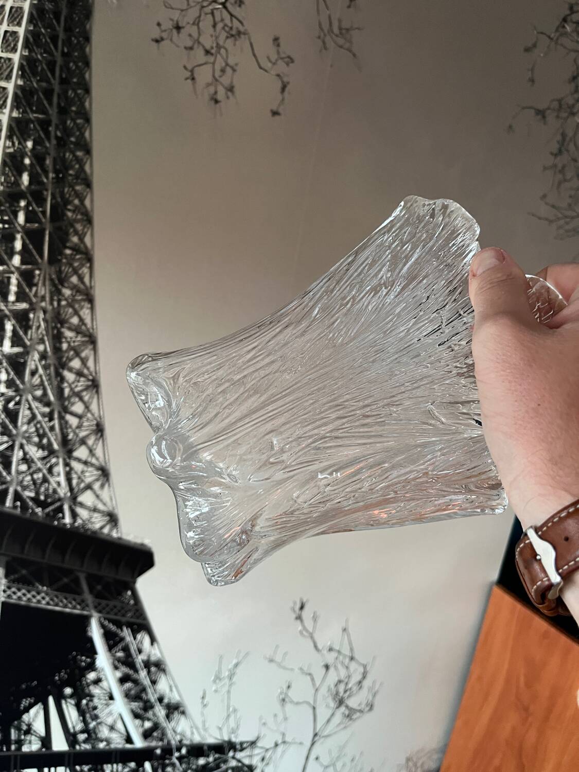 Scandinavian handkerchief vase by Severin Brørby hadeland Furu in glass 1970