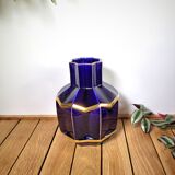 Ancient vase De Bruyn