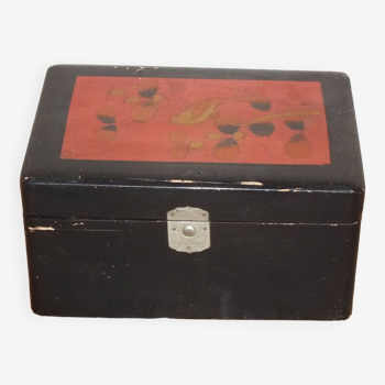 Jewelry box circa 1900 in lacquered wood Japan decor Birds