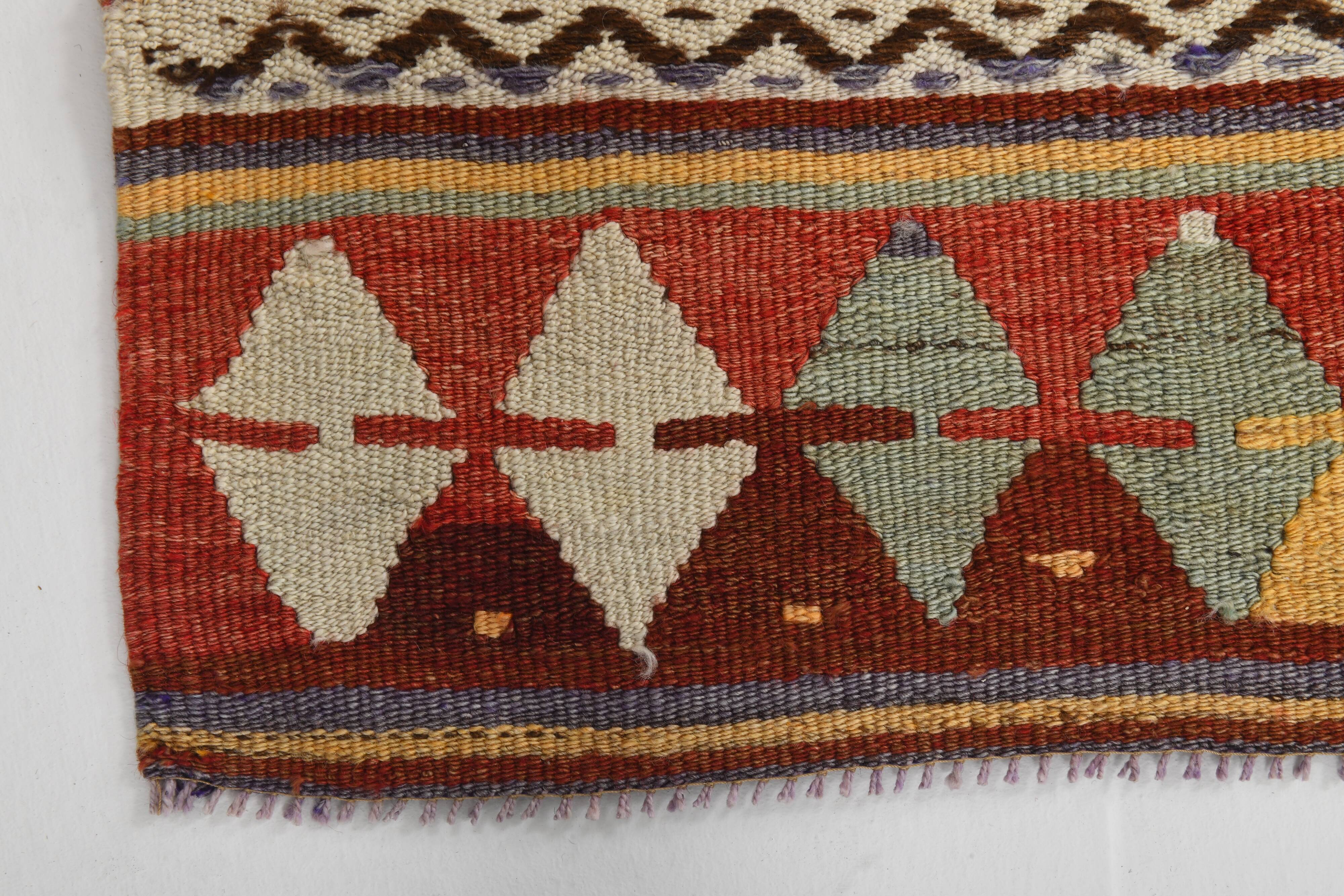 4x6 Green & Red Geometric Vintage Kilim Rug, 123x169Cm