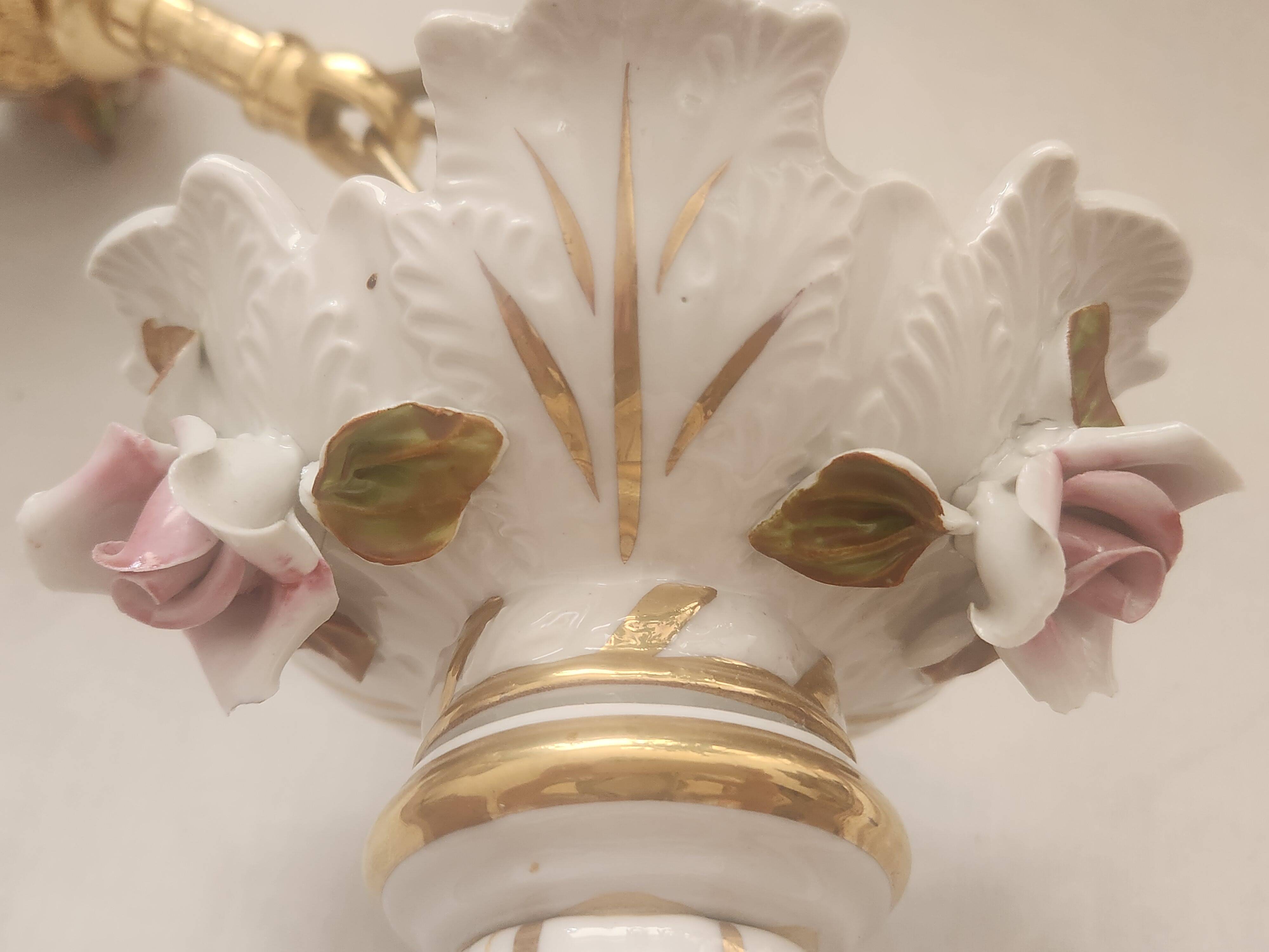 Large hand-painted gilded chandelier mangani ceramiche porcelain