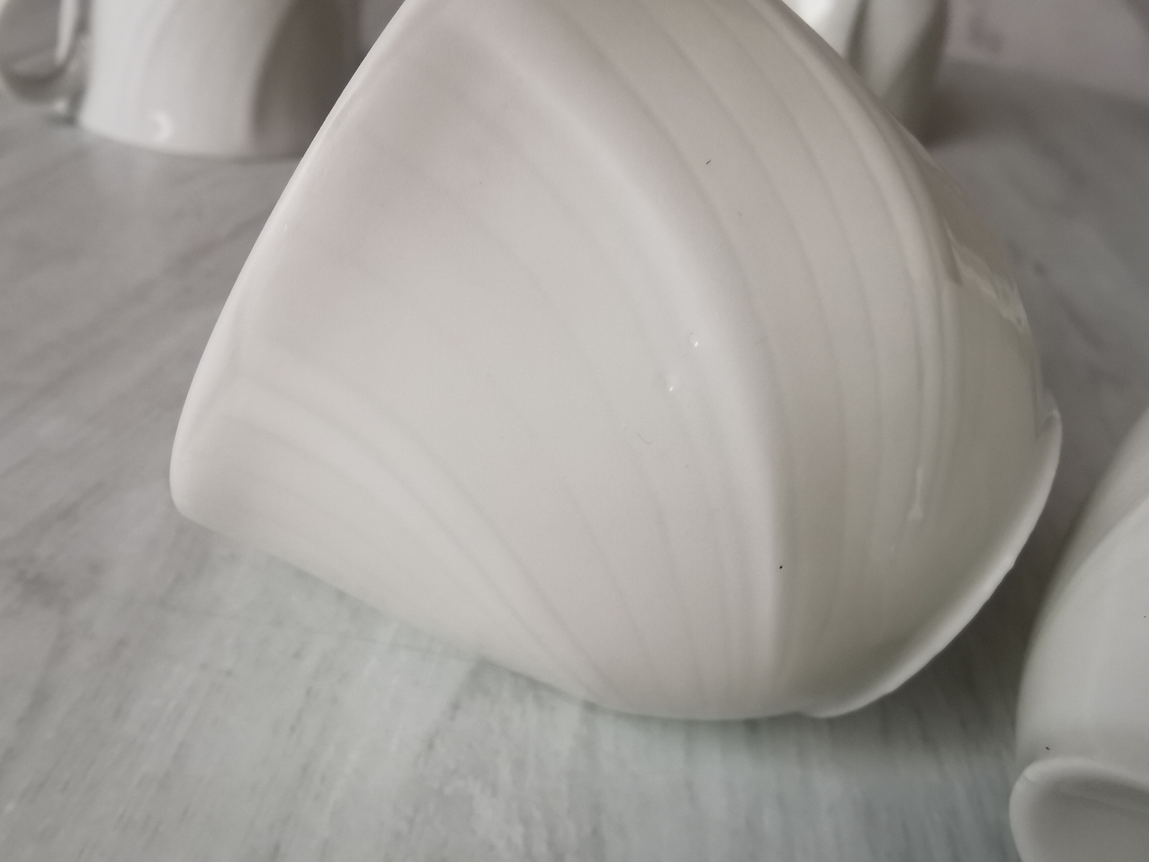 Porcelain cups and saucers Limoges Bernardaud