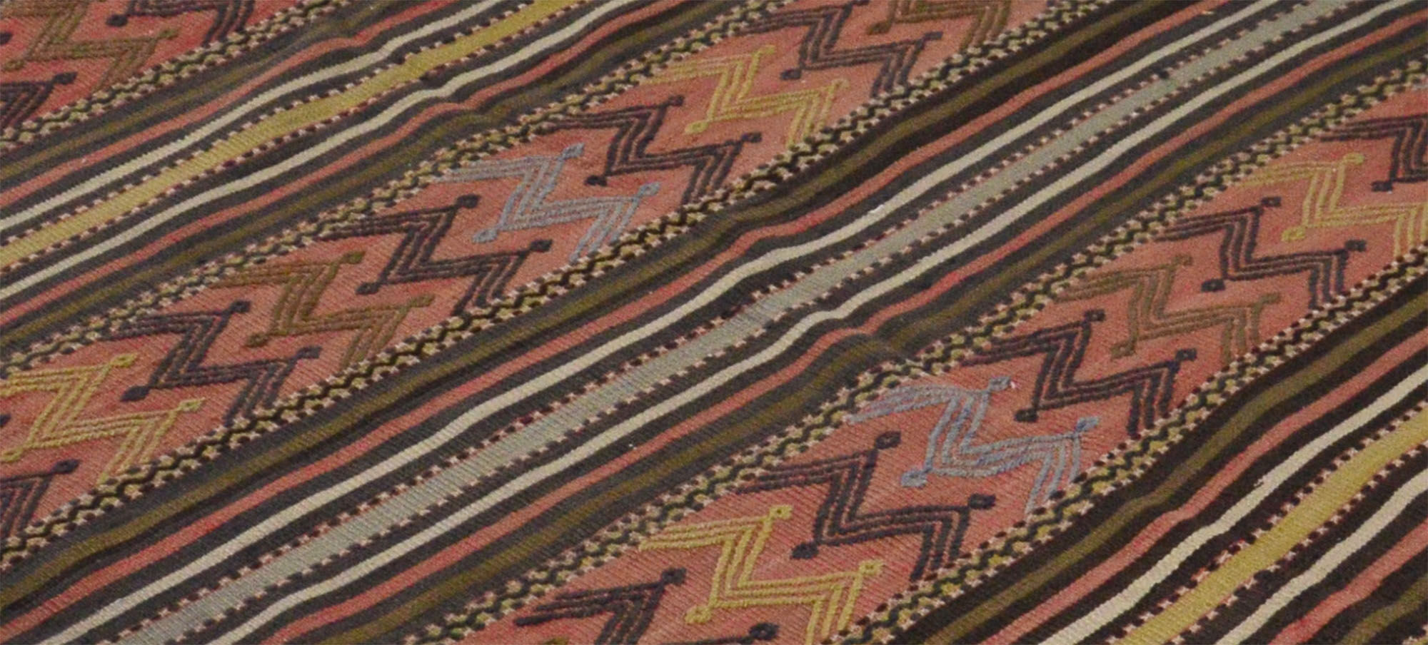 Anatolian handmade kilim rug 264 cm x 152 cm