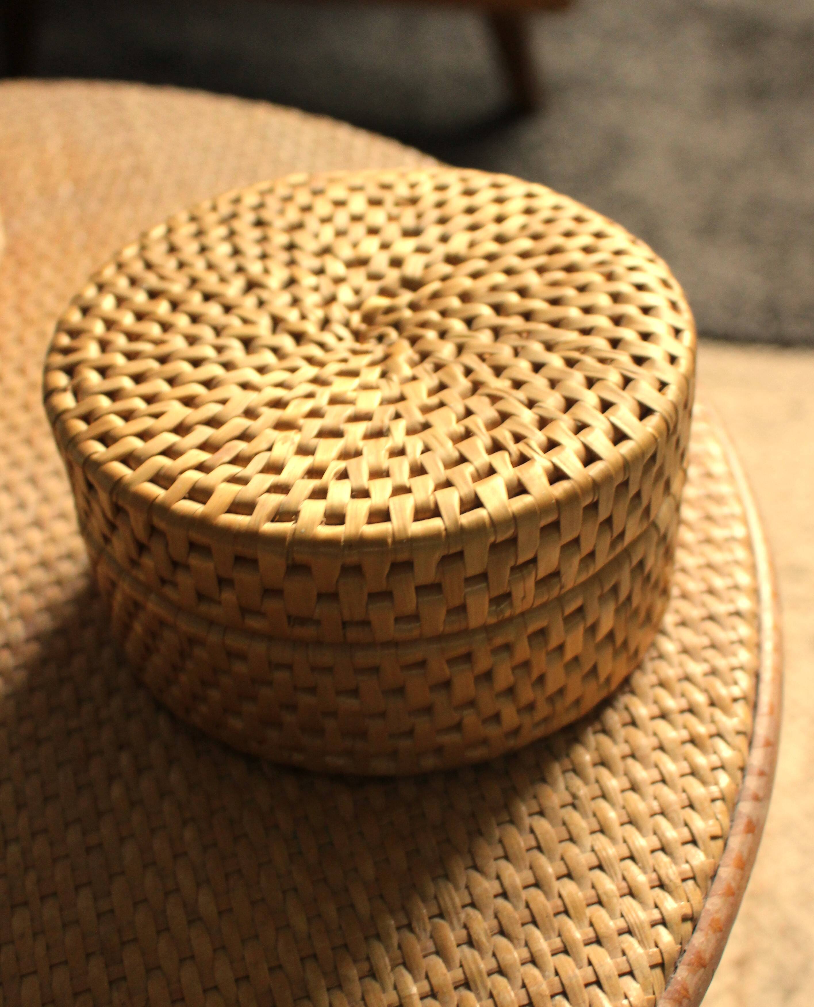 Vintage round wicker basket